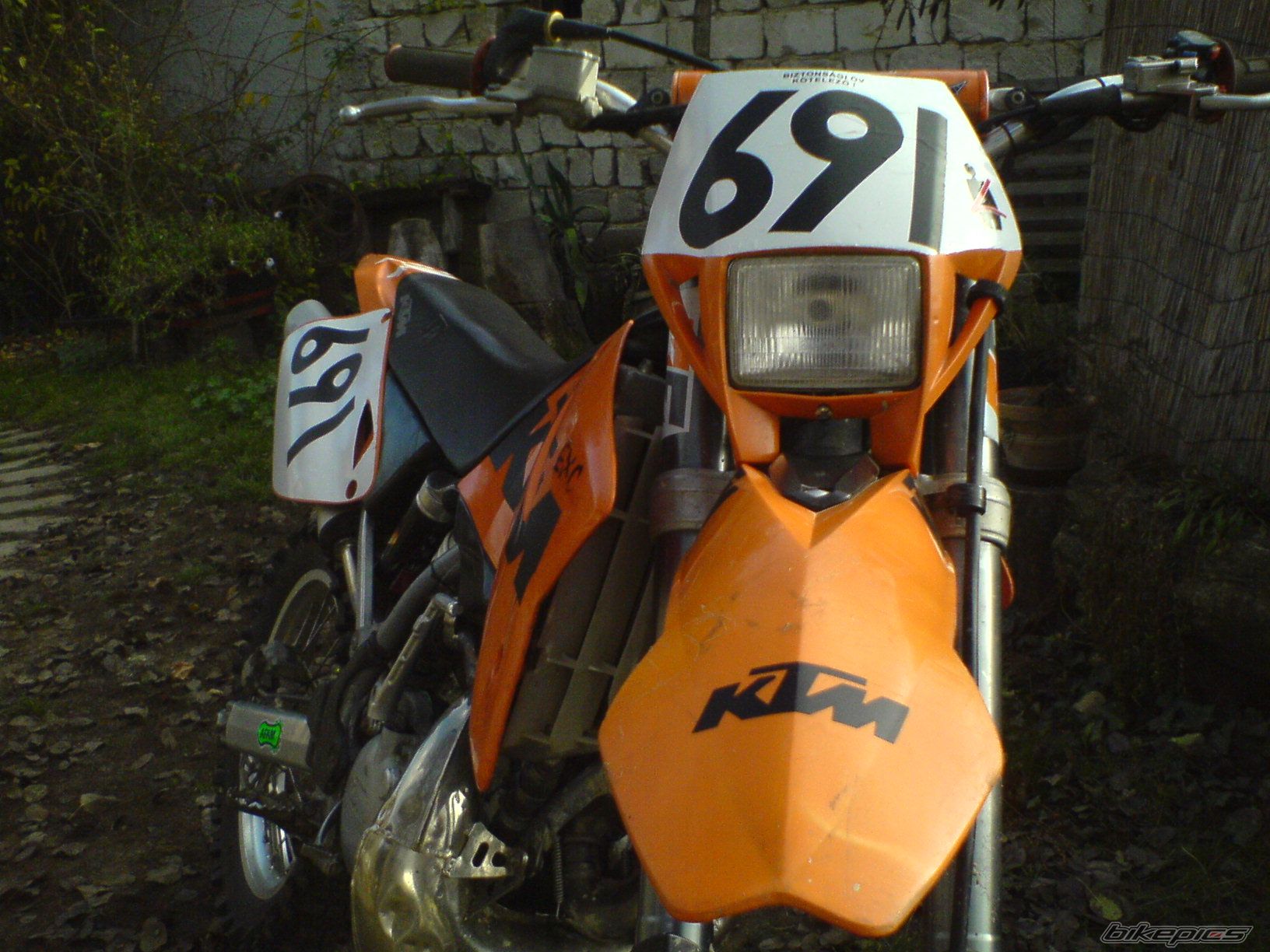 Photo 1483672