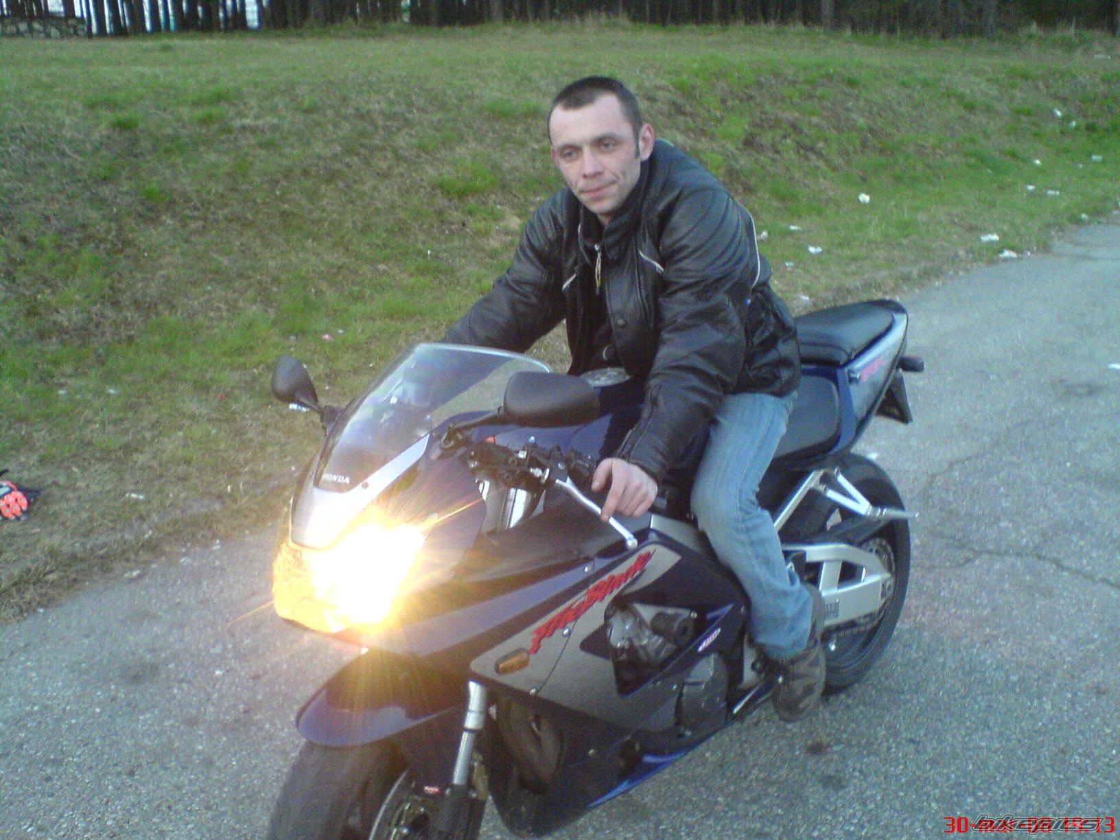 Photo 1483673