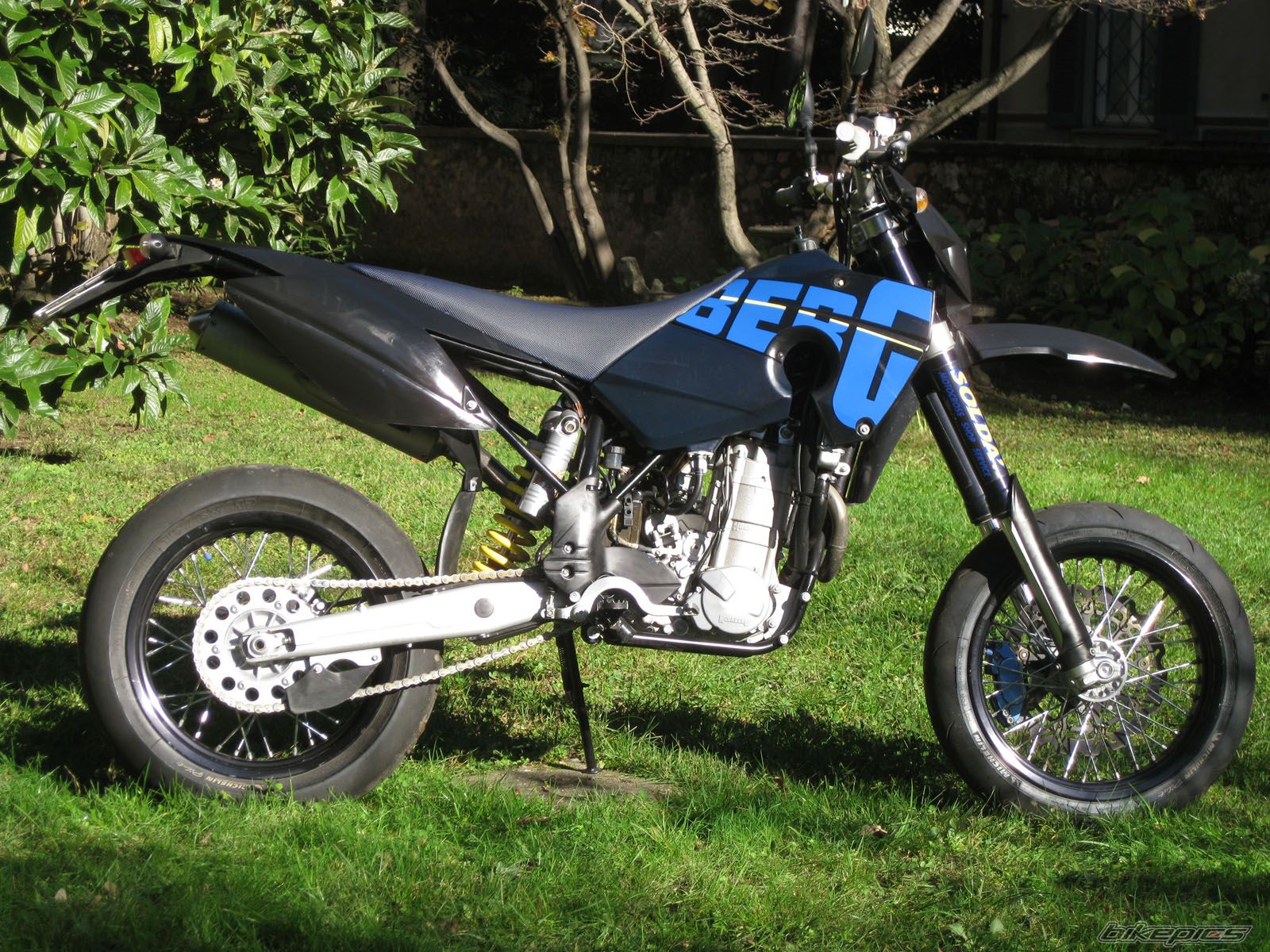 Photo 1483792