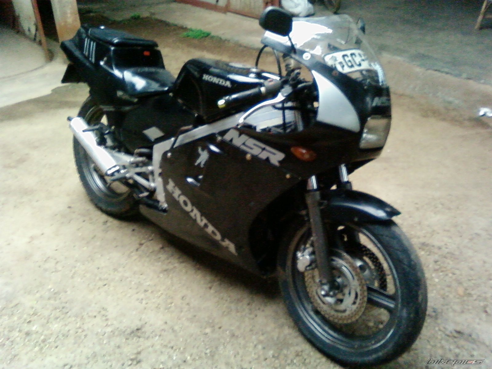 Photo 1483841