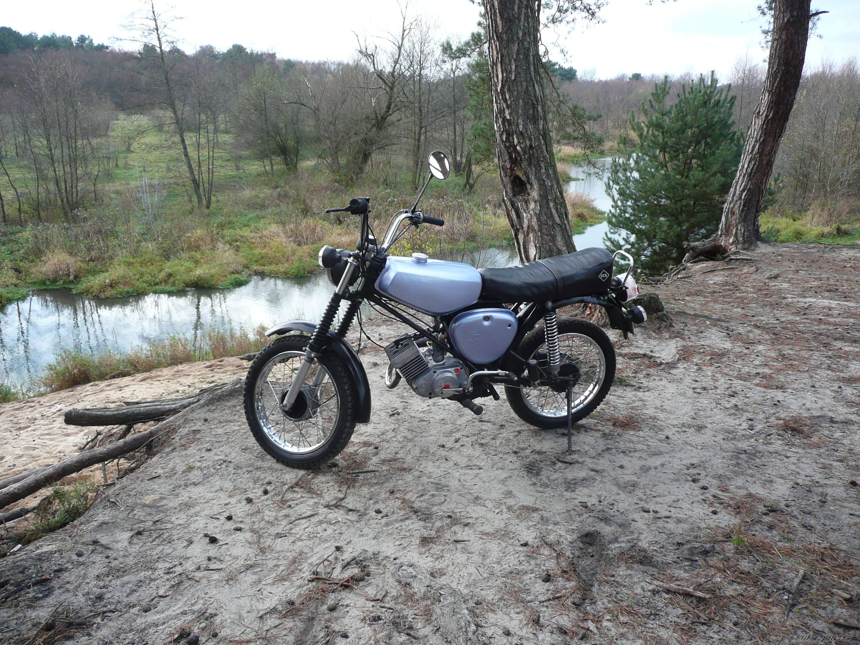 Photo 1483908