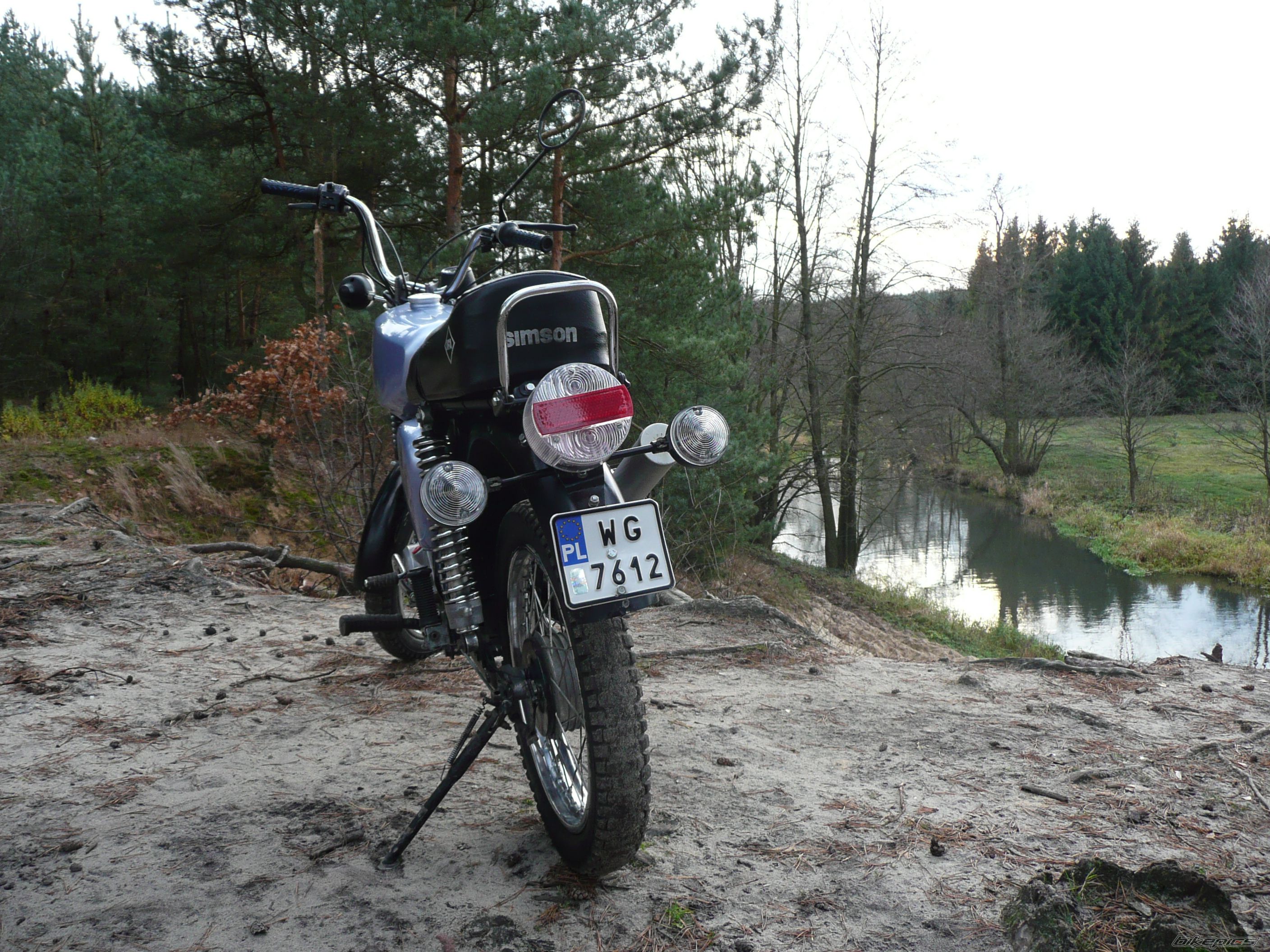 Photo 1483913