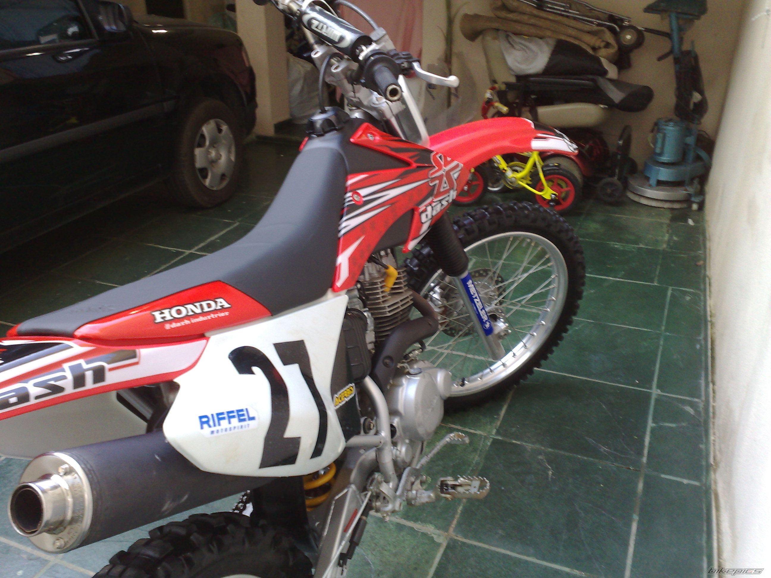 Photo 1483956