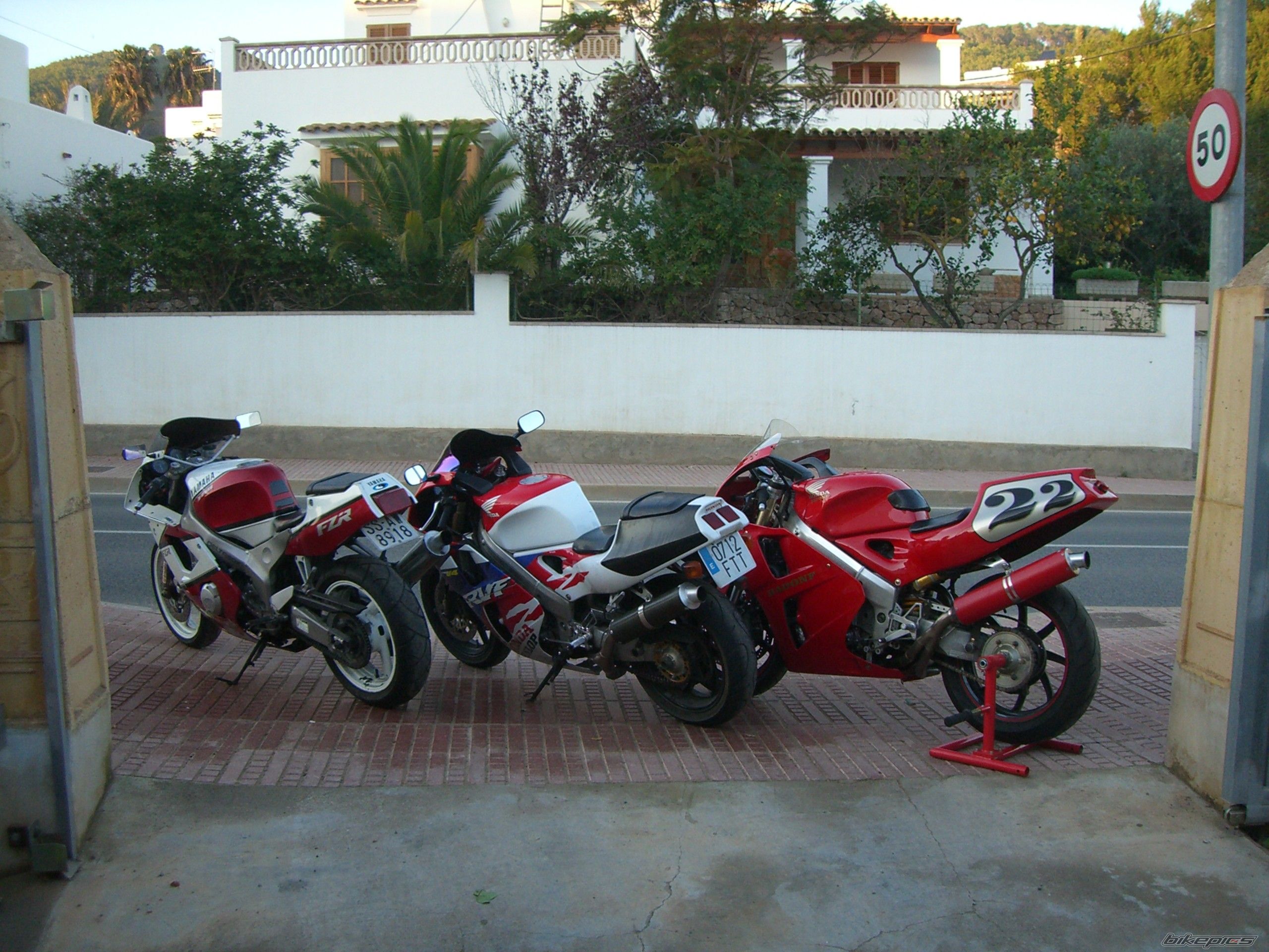 Photo 1484228