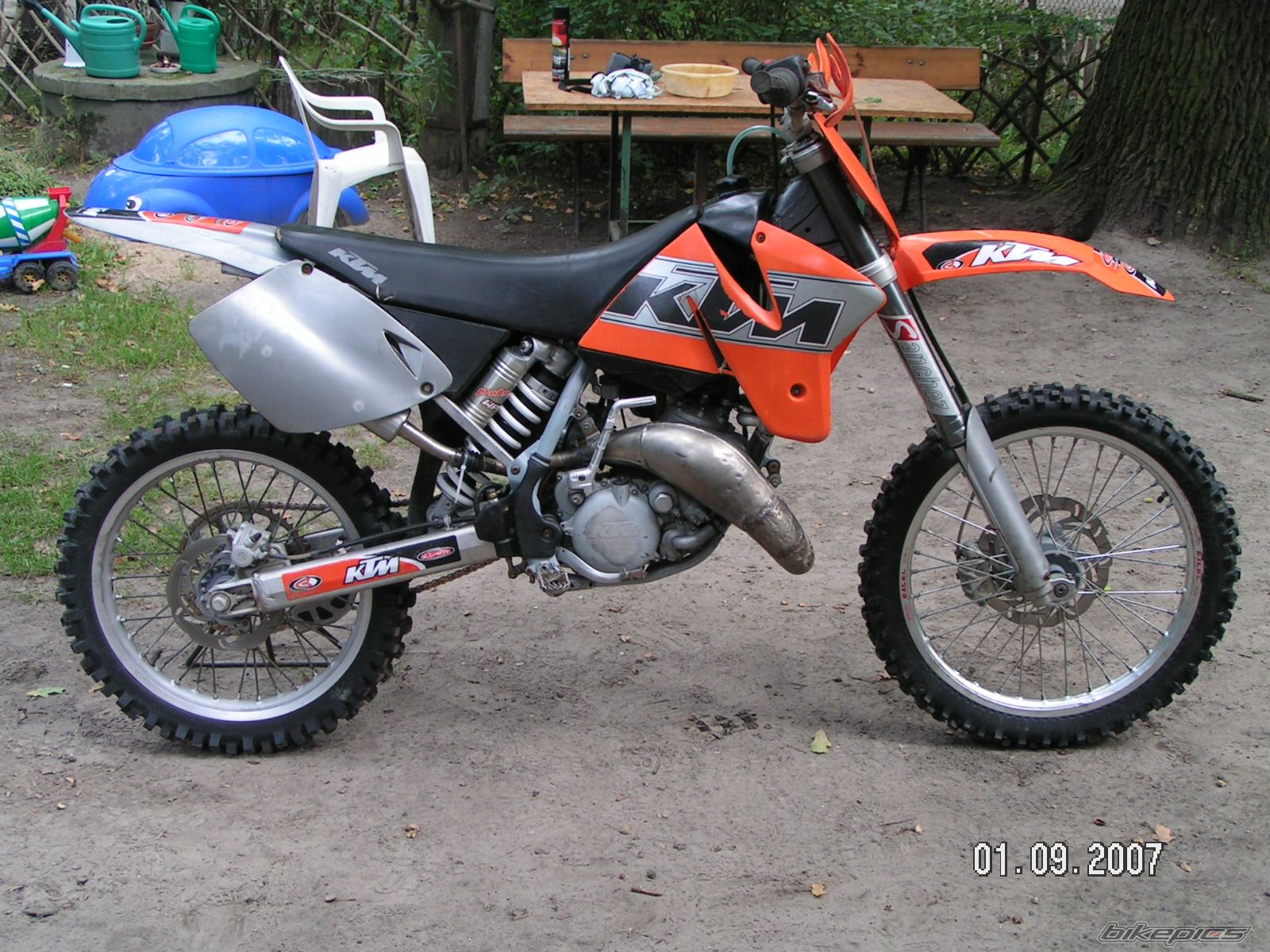 Photo 1484245