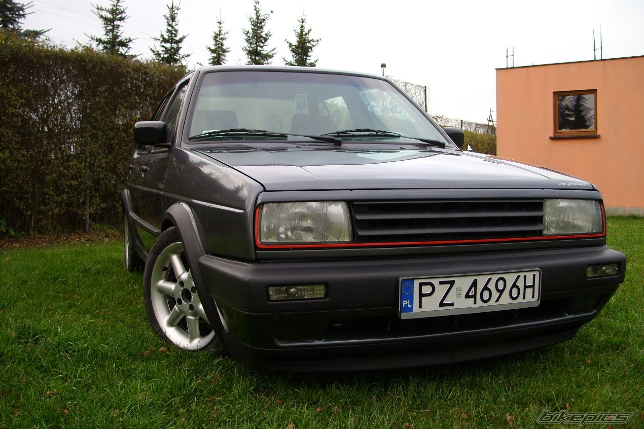 Photo 1484375