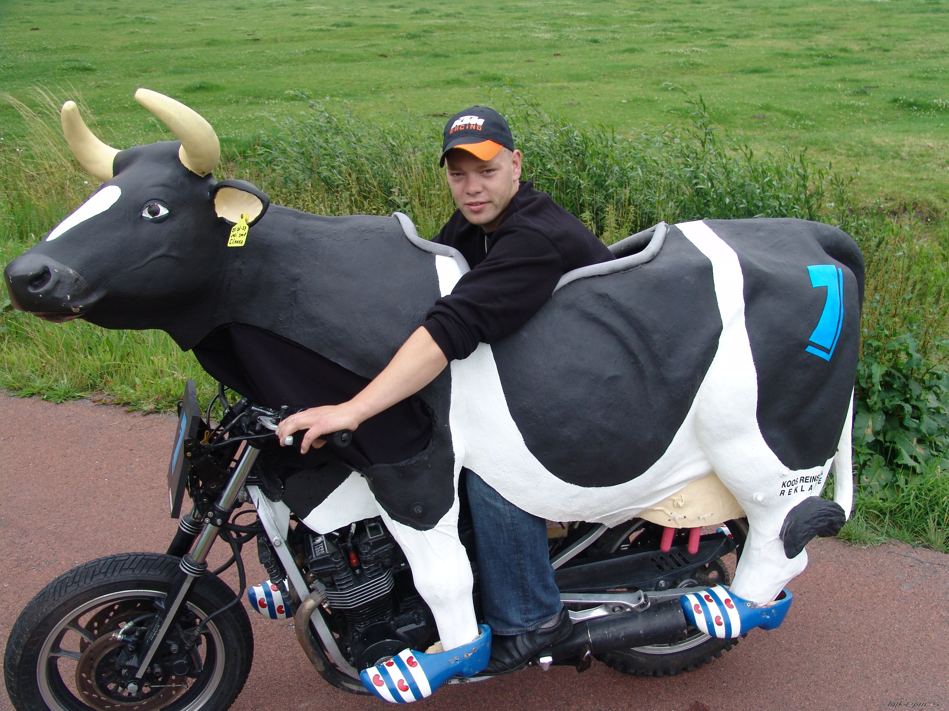 Bike Photo 1484424