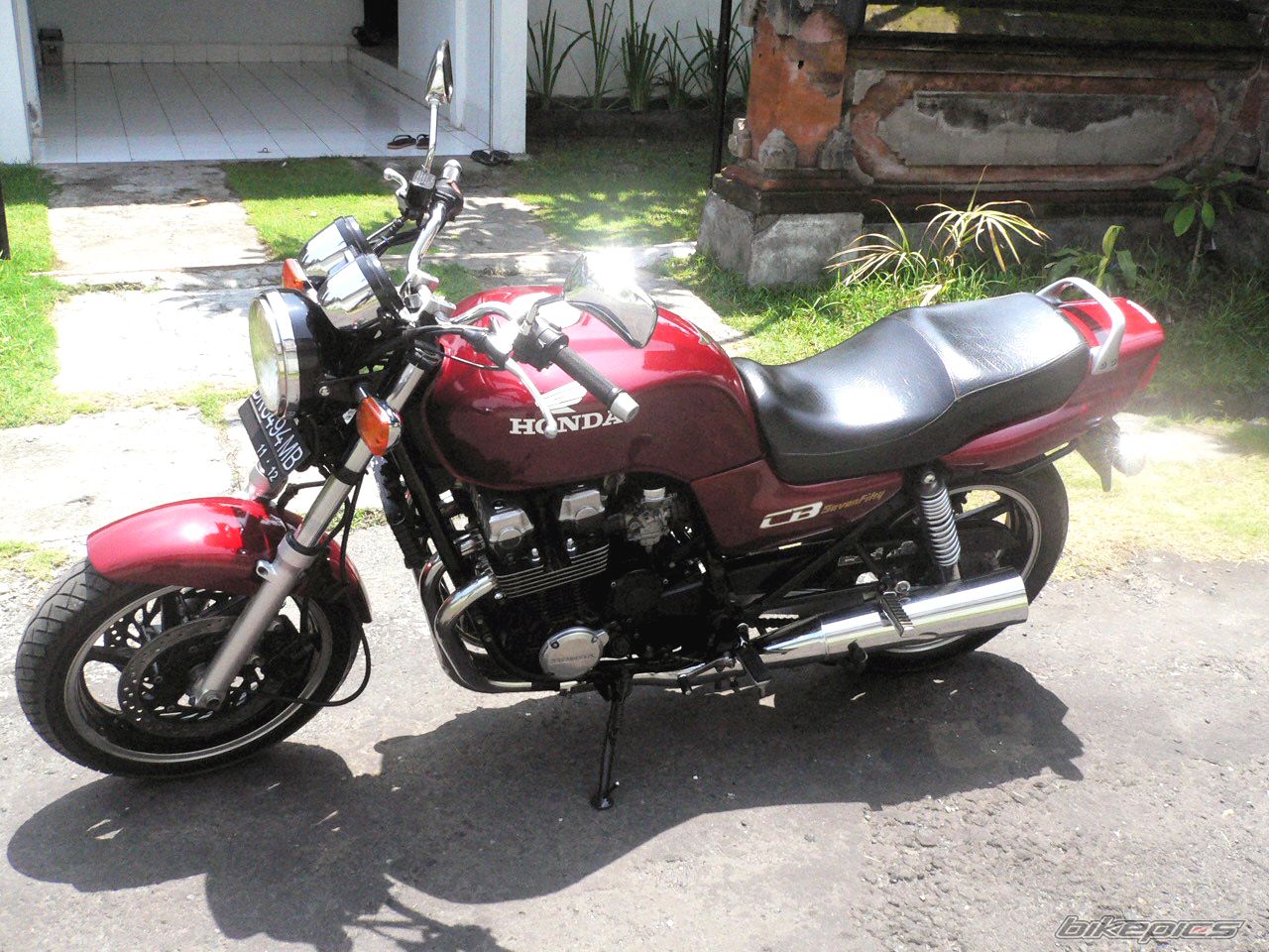 Photo 1484610