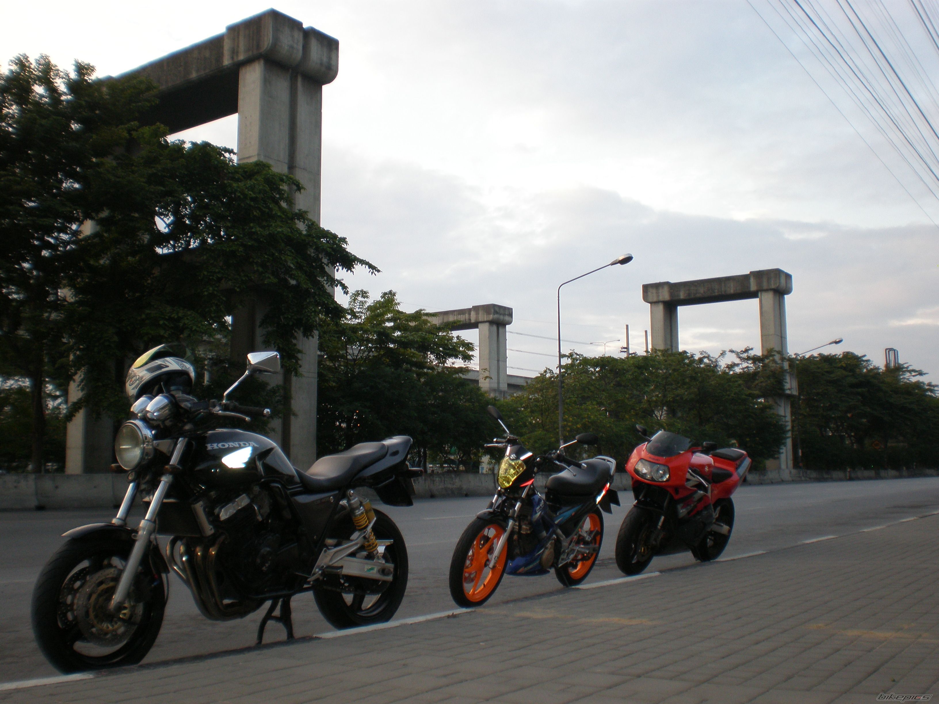 Photo 1484852