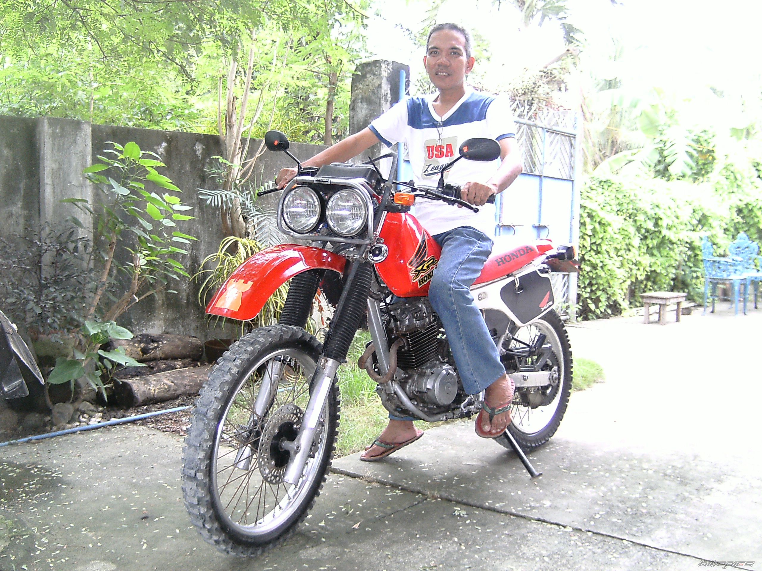 Photo 1484853