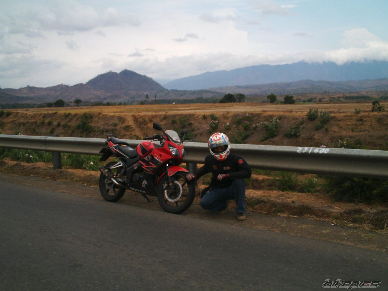 Photo 1484904