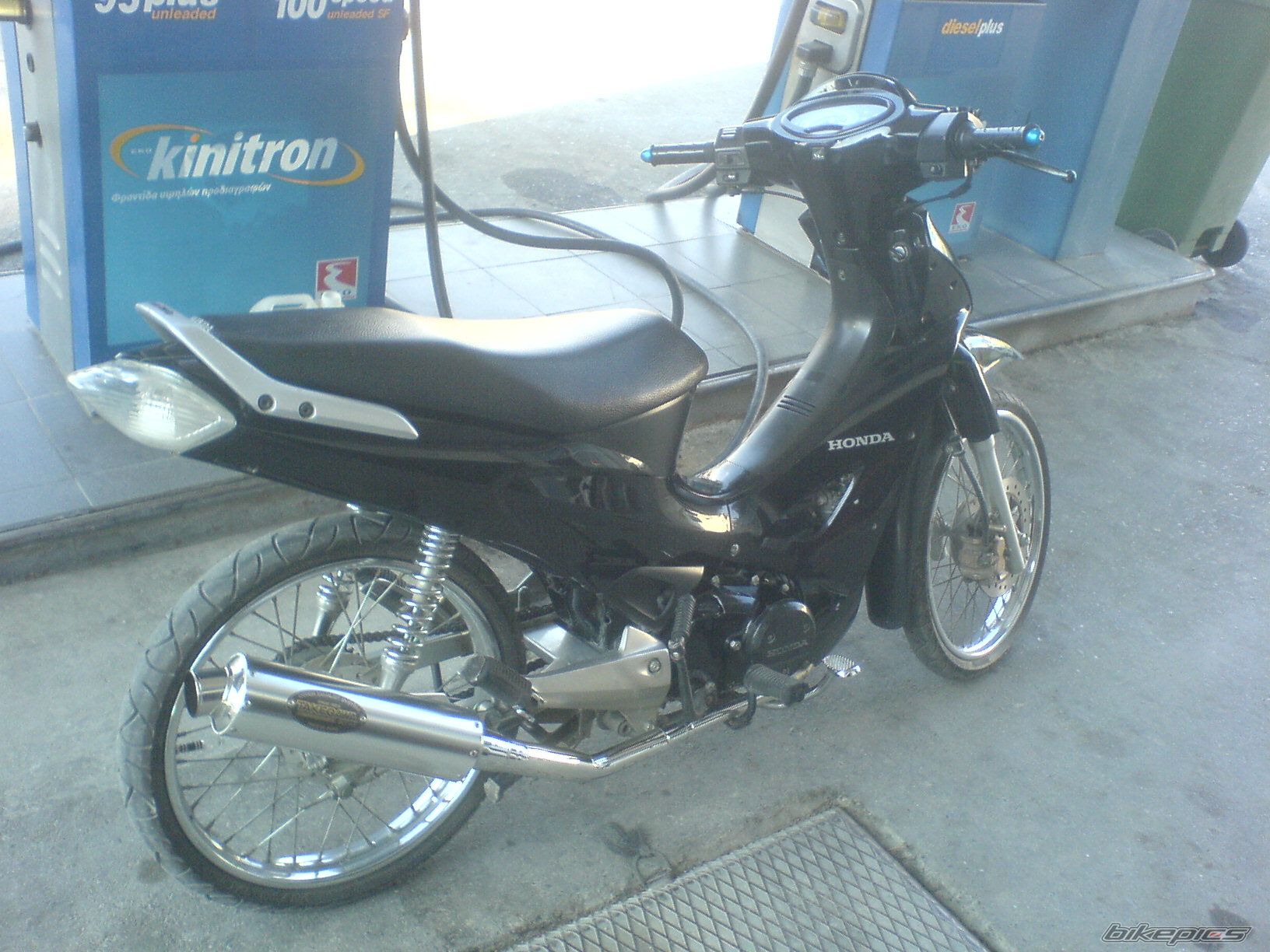 Photo 1484949