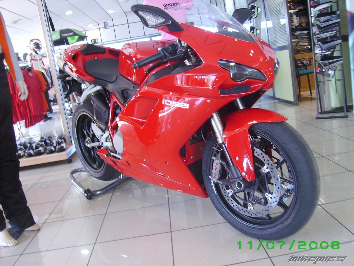 Photo 1485345