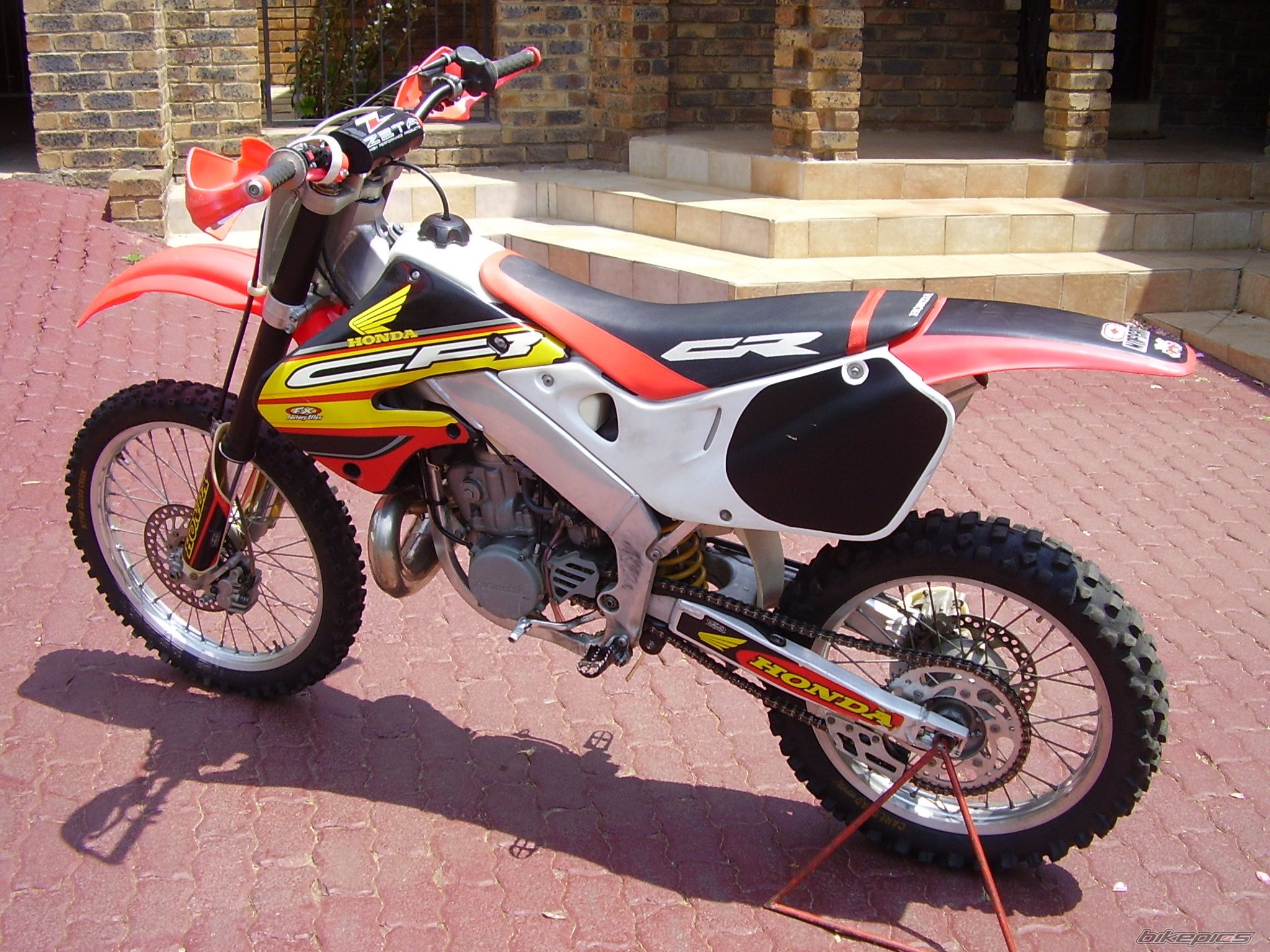 Photo 1485694