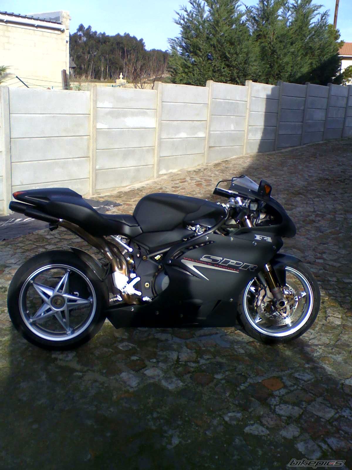 Photo 1486219