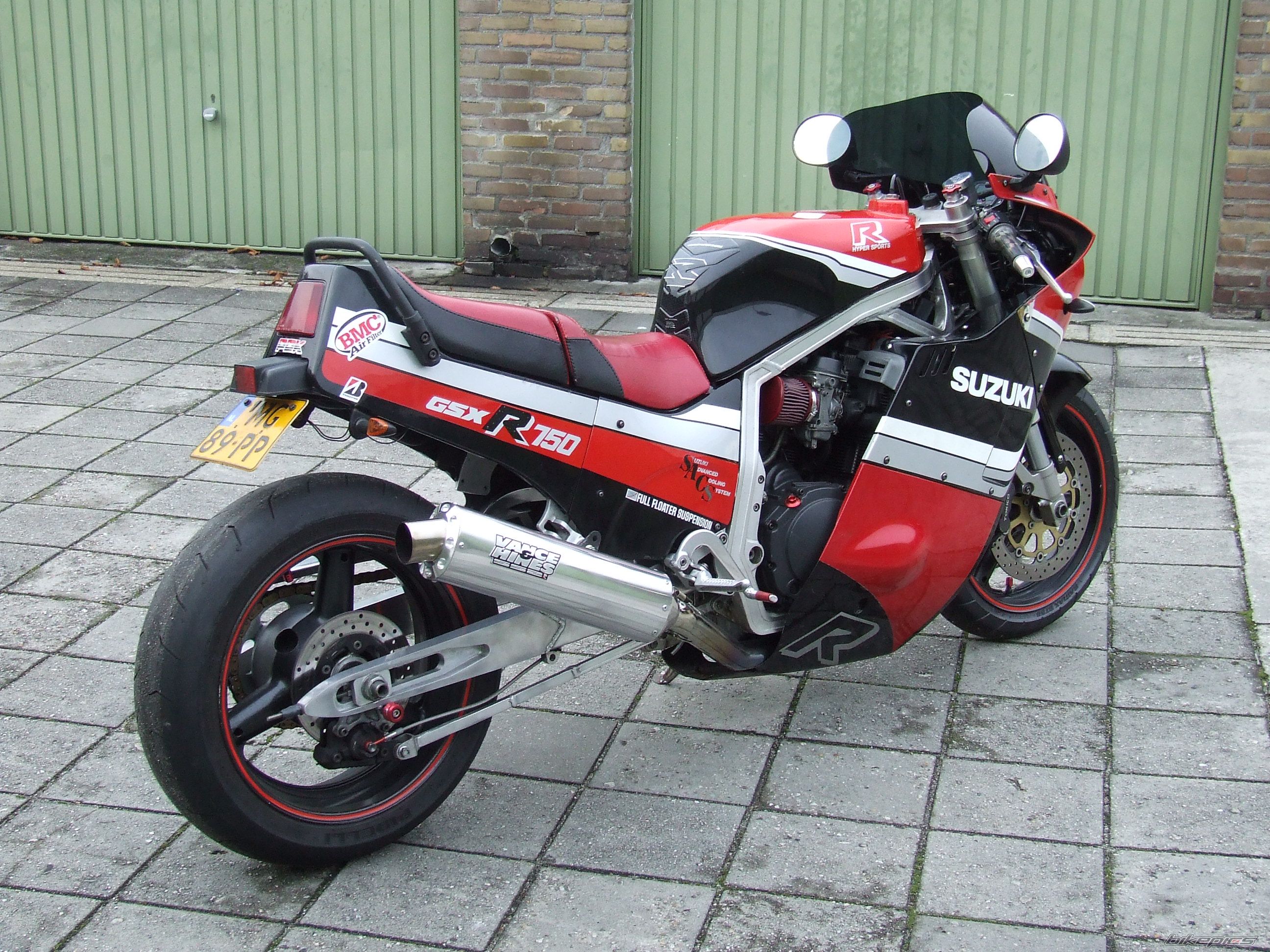 Photo 1486298