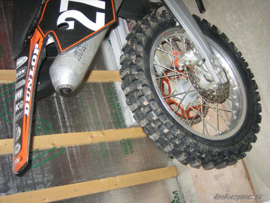 Photo 1486383