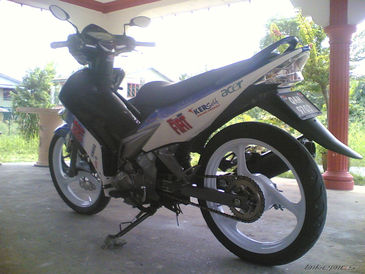 Photo 1486405