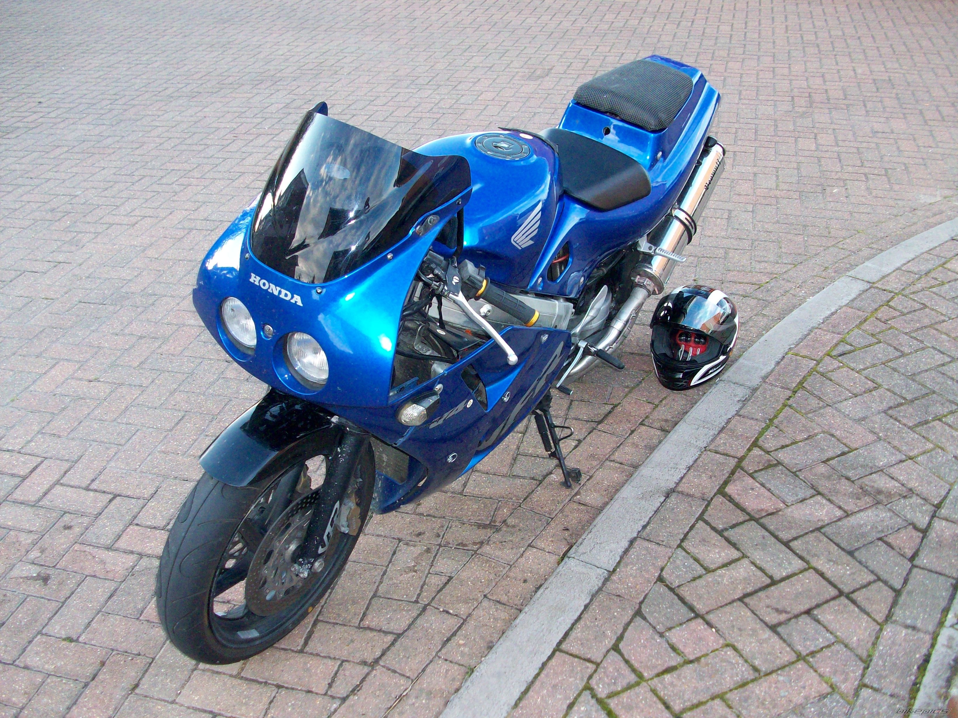Photo 1486564