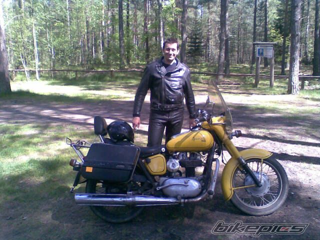 Photo 1486570