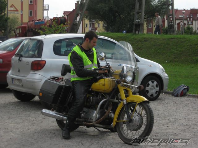 Photo 1486588