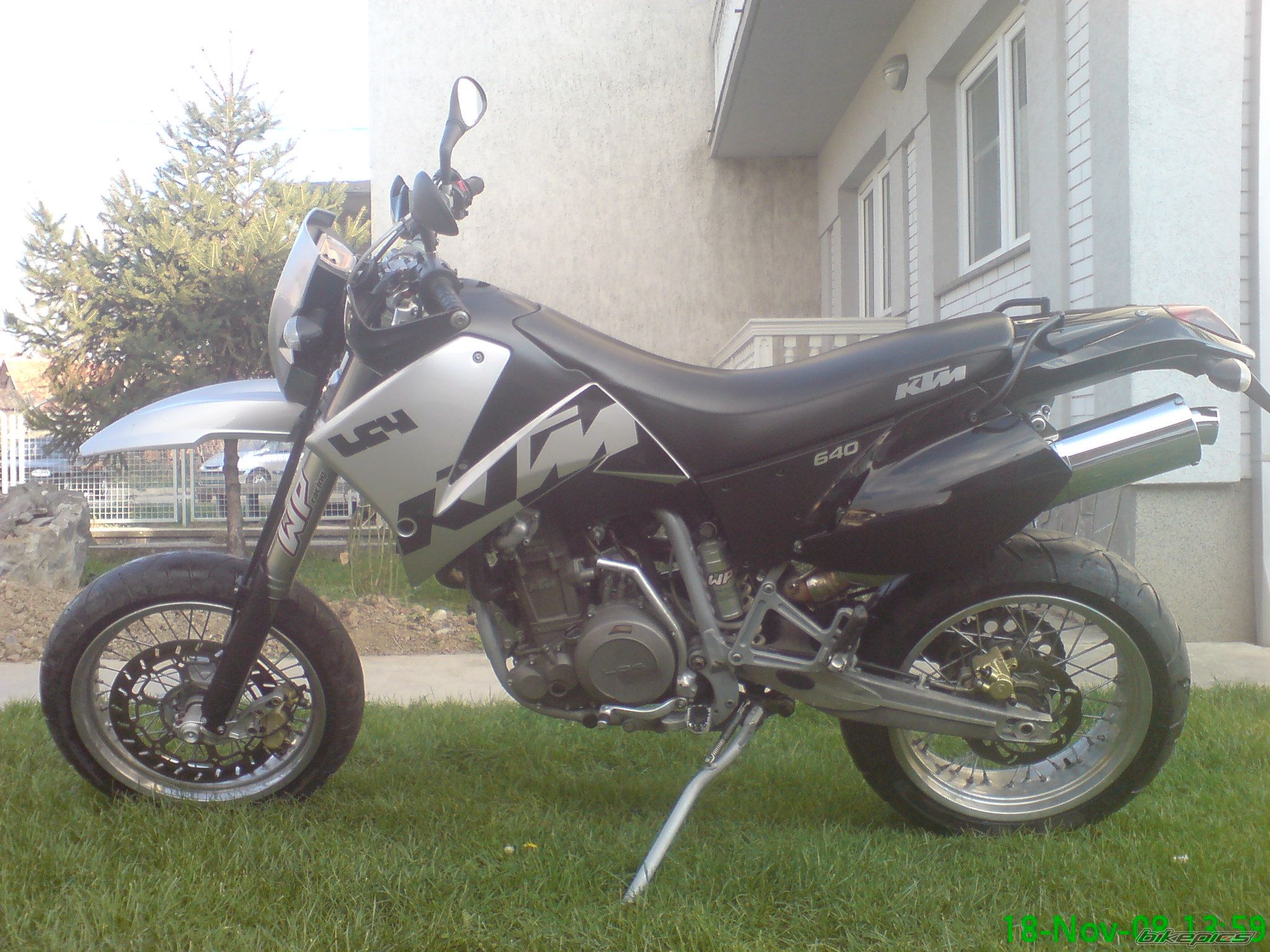 Photo 1486592