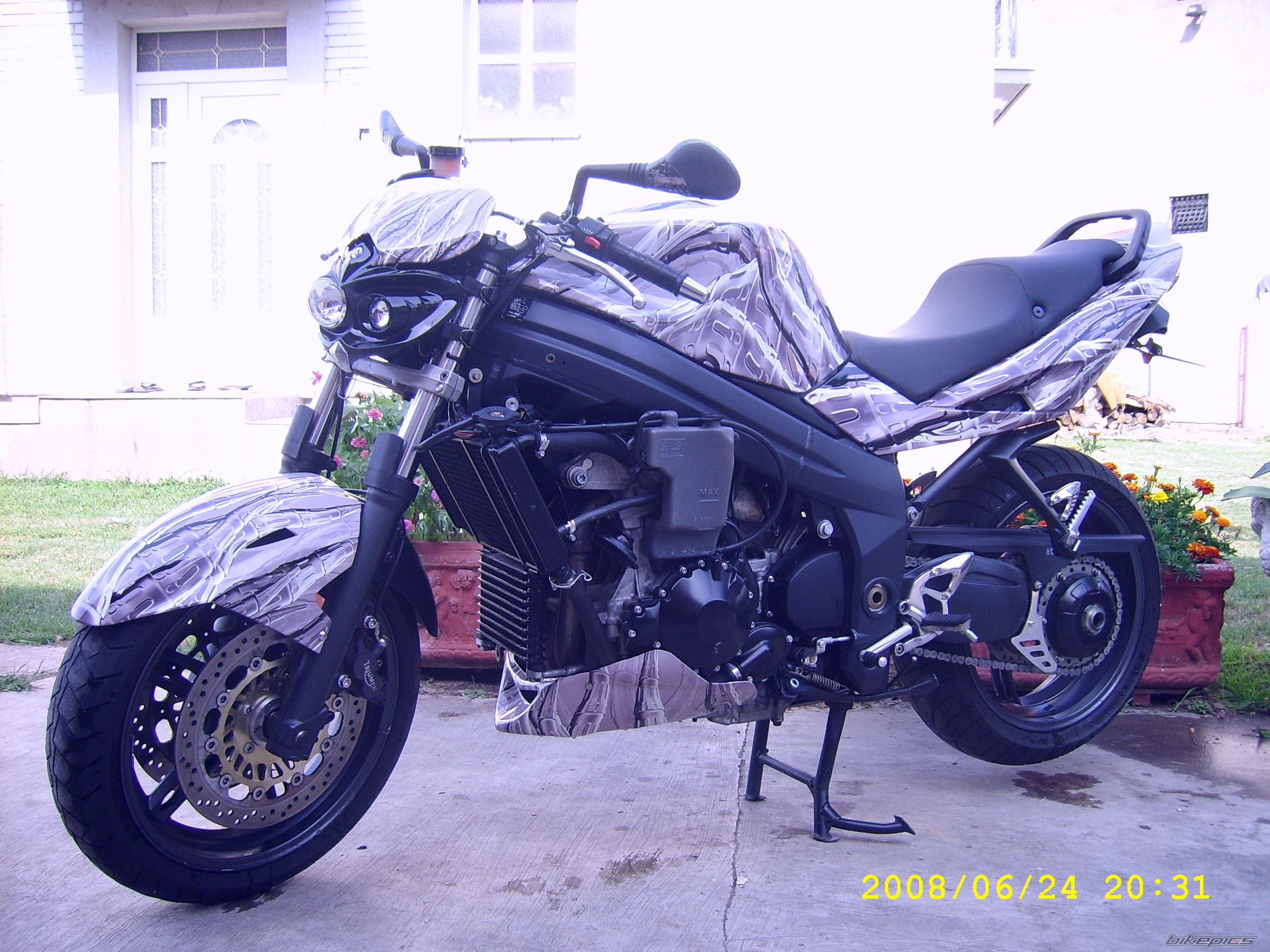 Photo 1486629