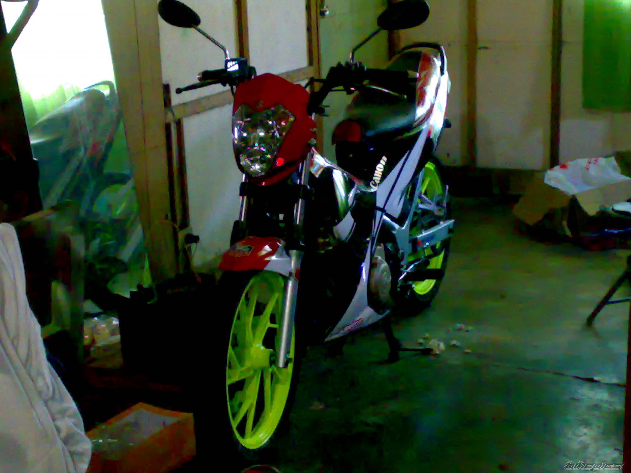 Photo 1486671