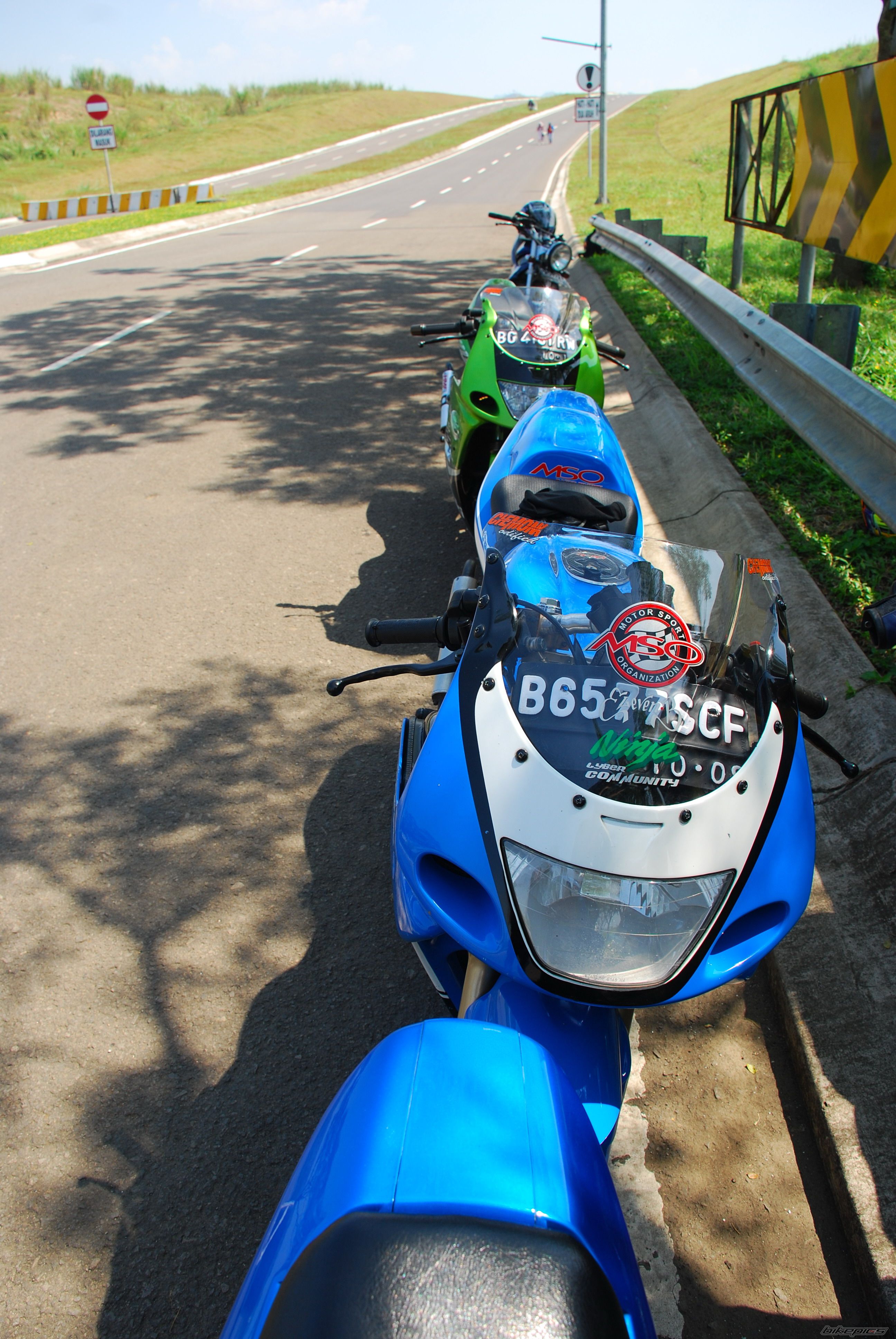 Photo 1486672