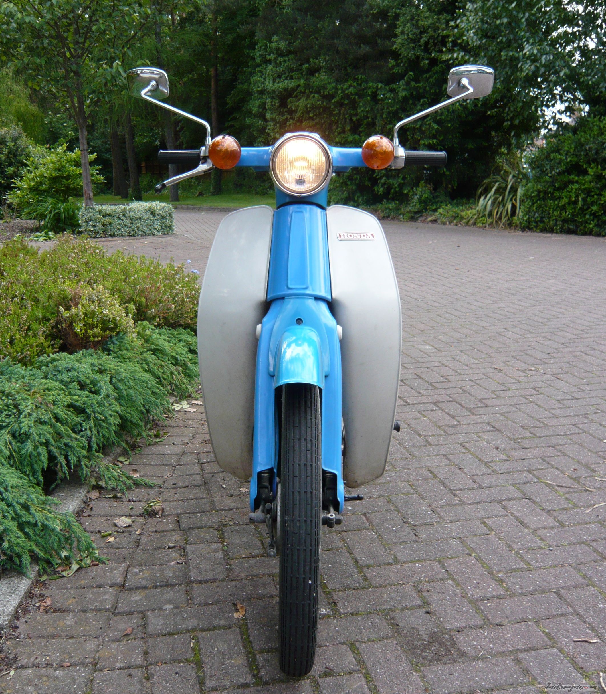 Photo 1486825