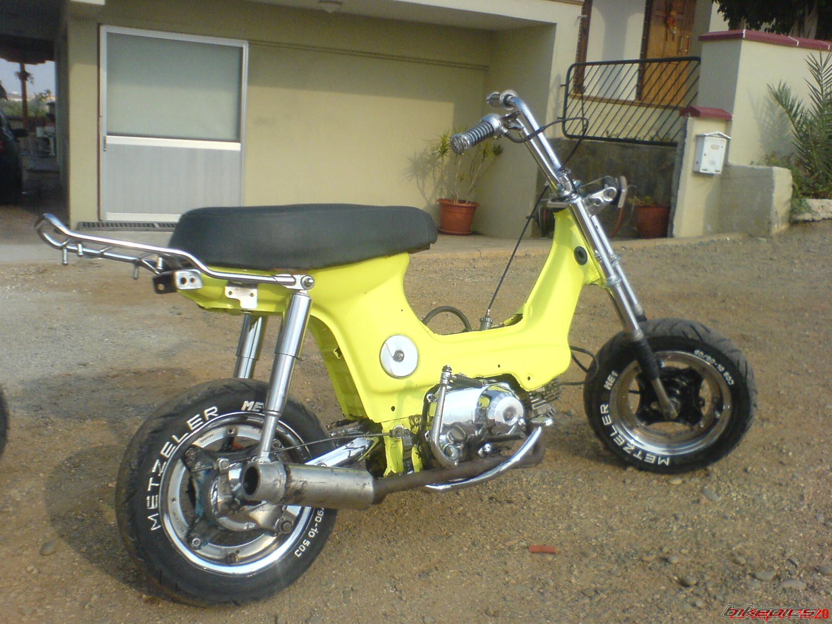 Photo 1486948