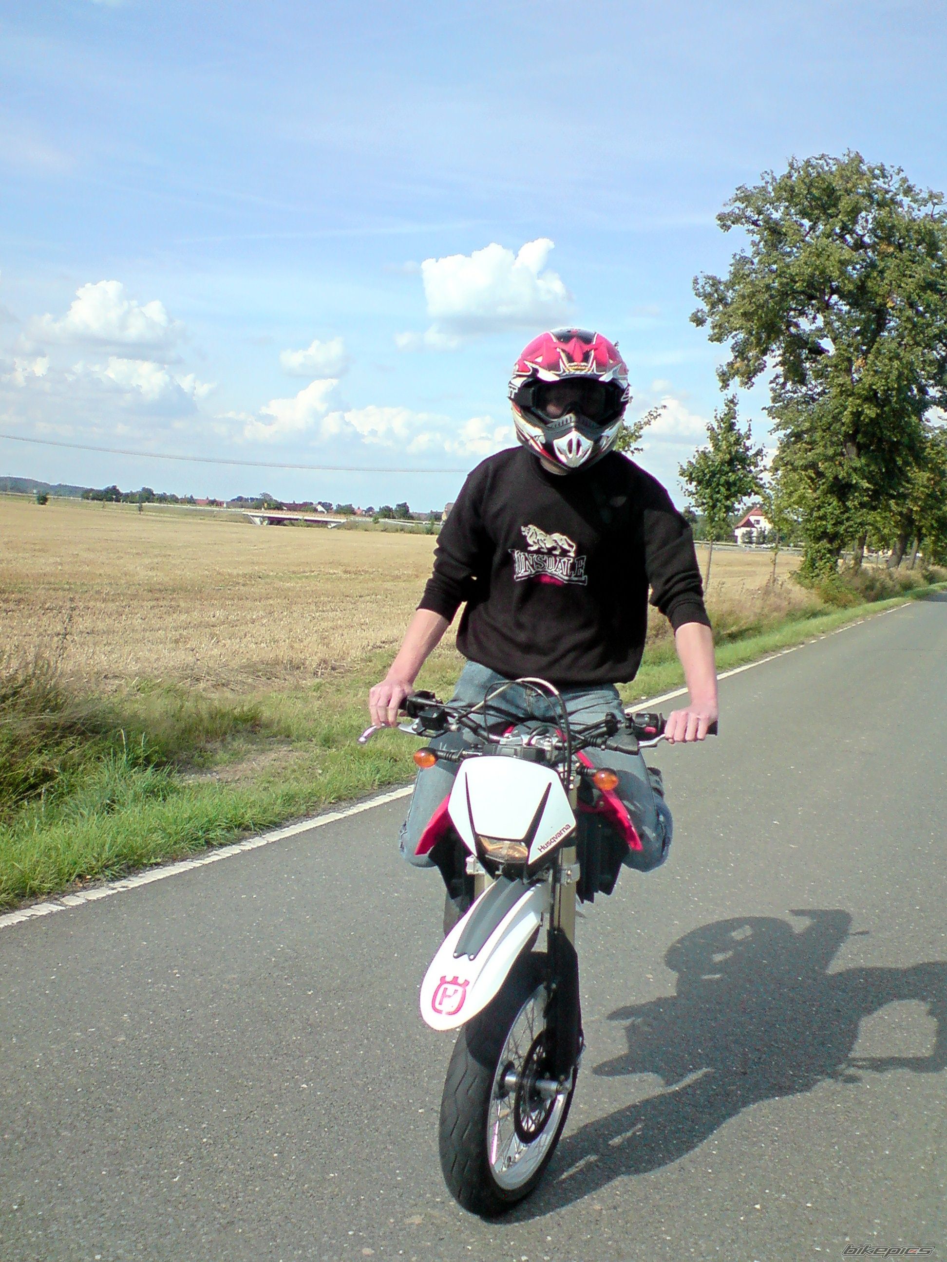 Photo 1487312