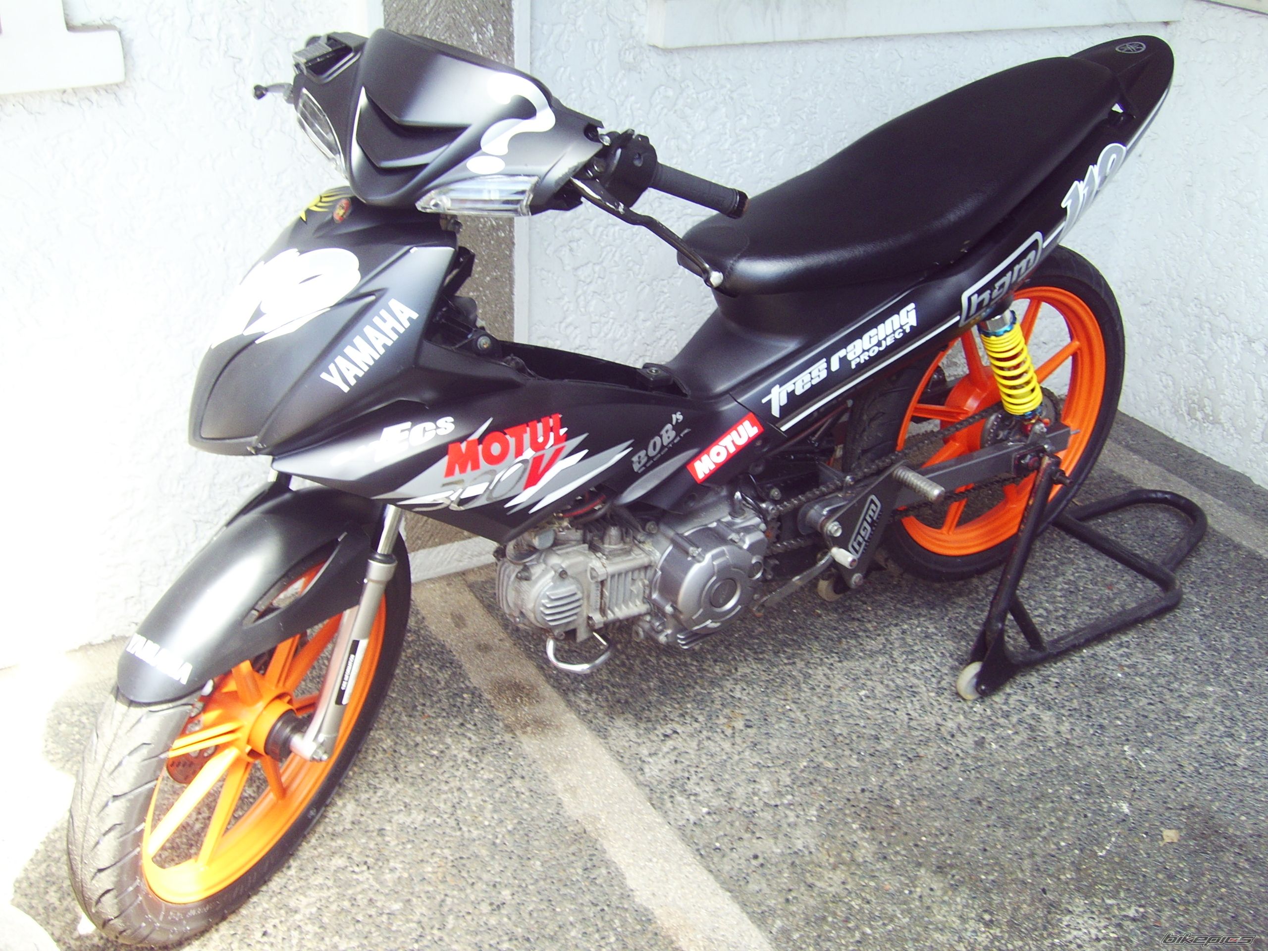 Photo 1487367