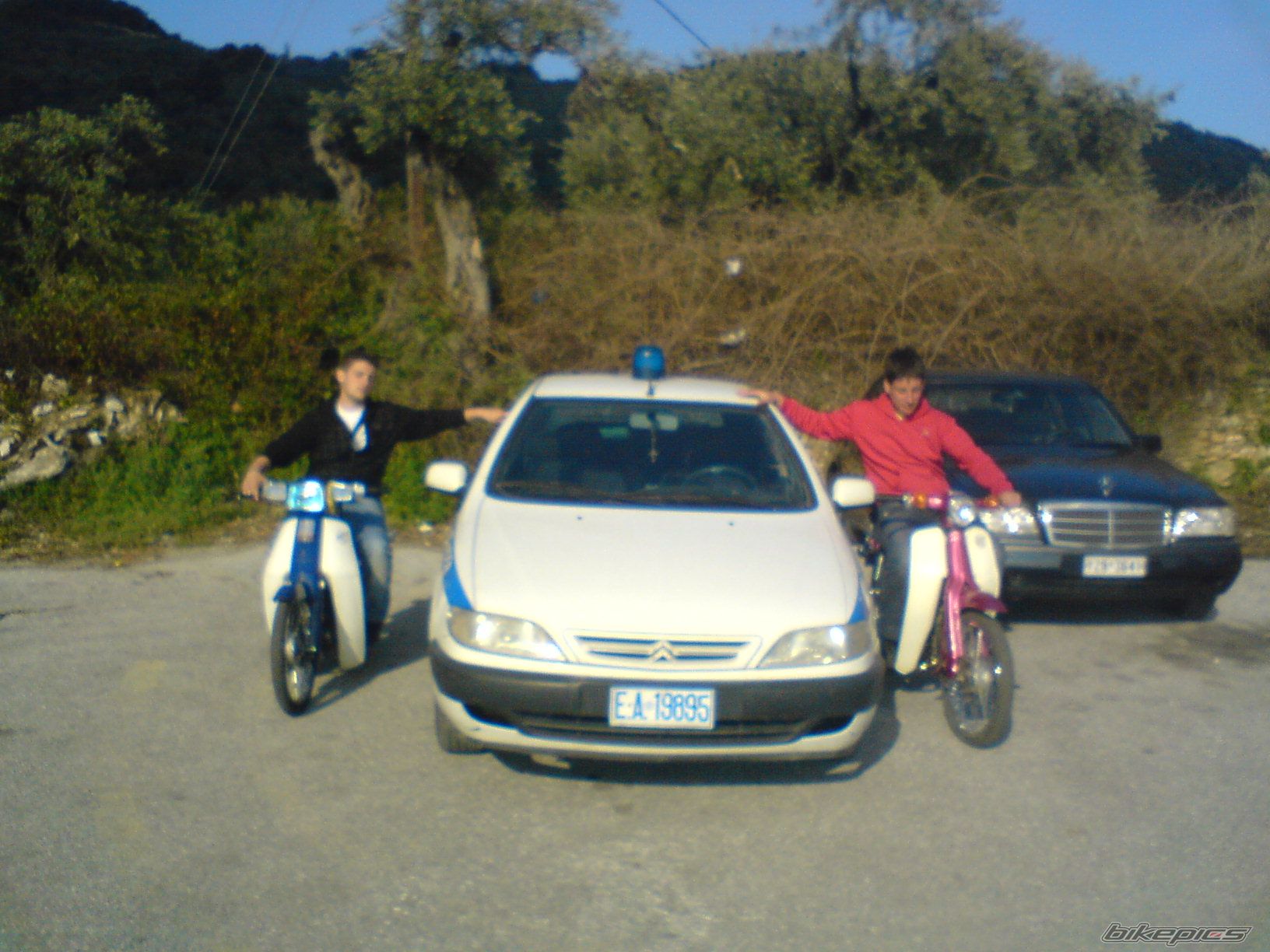 Photo 1487717