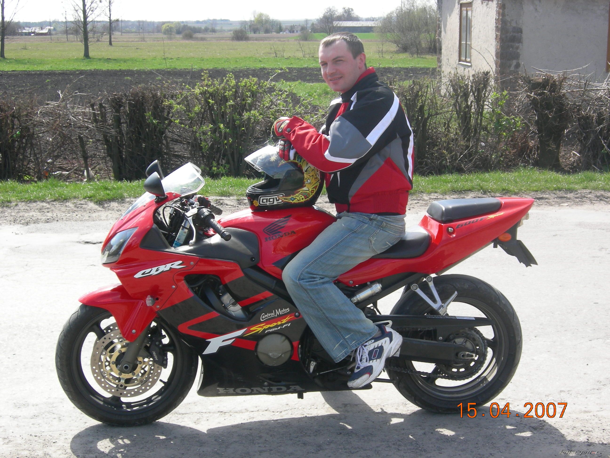 Photo 1487732