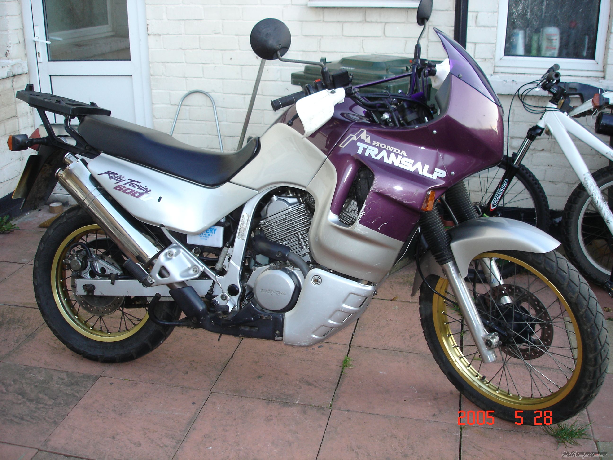 Photo 1487742