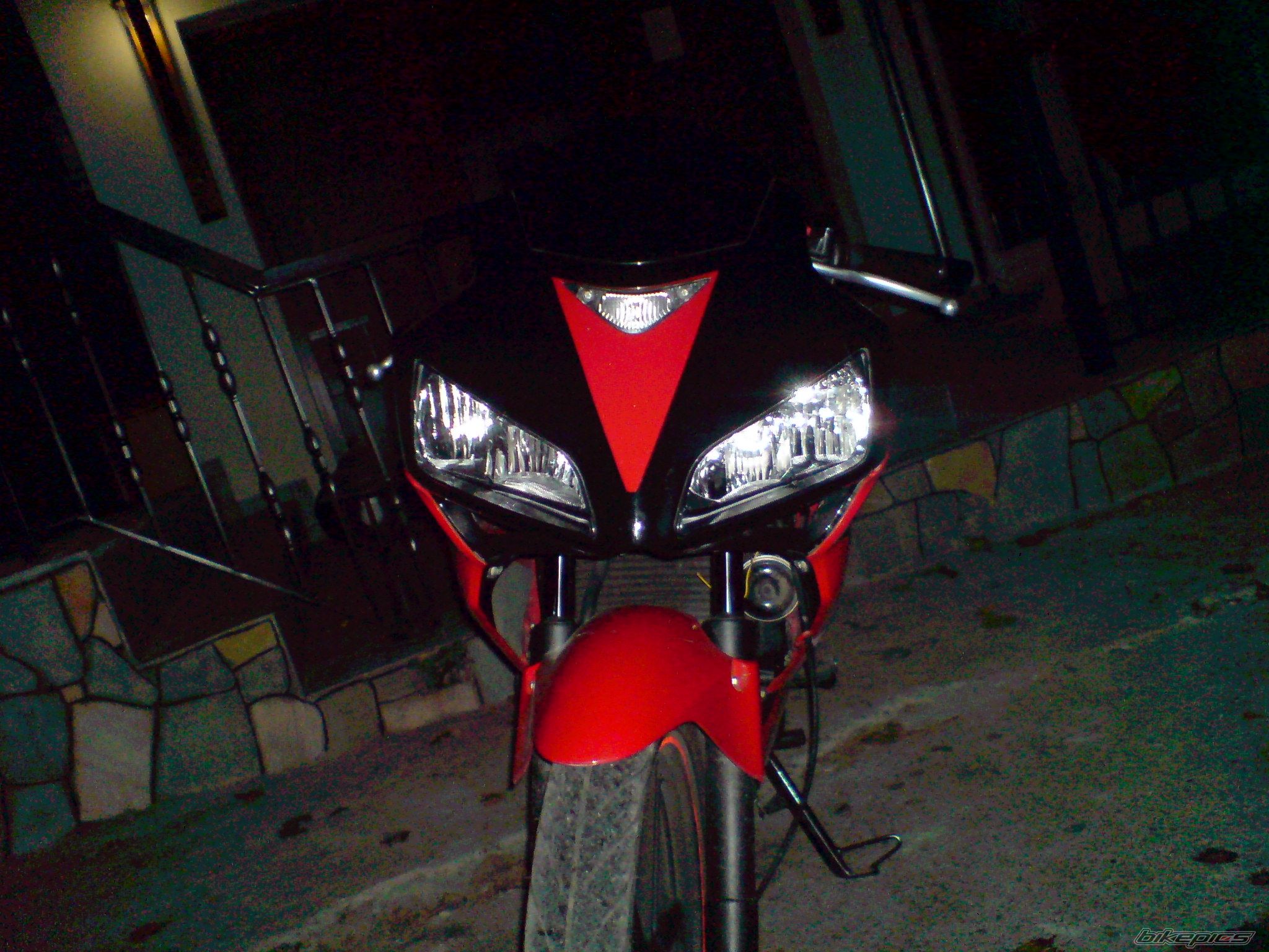 Photo 1487755