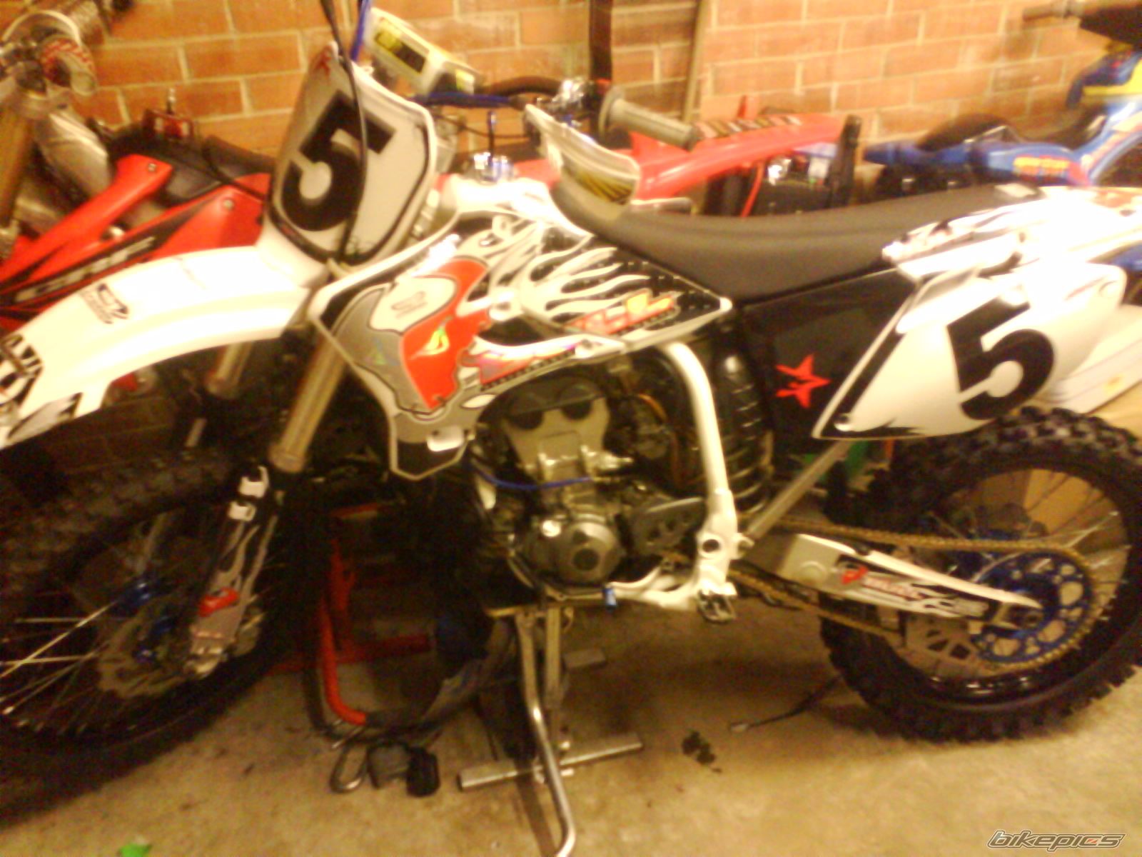 Photo 1487865