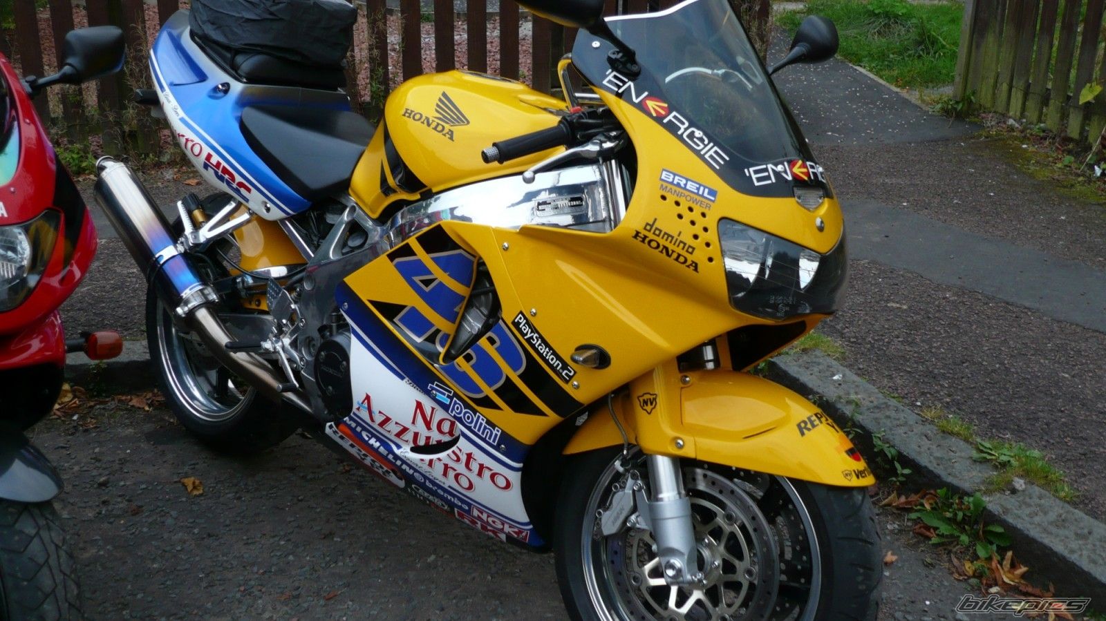 Photo 1487873