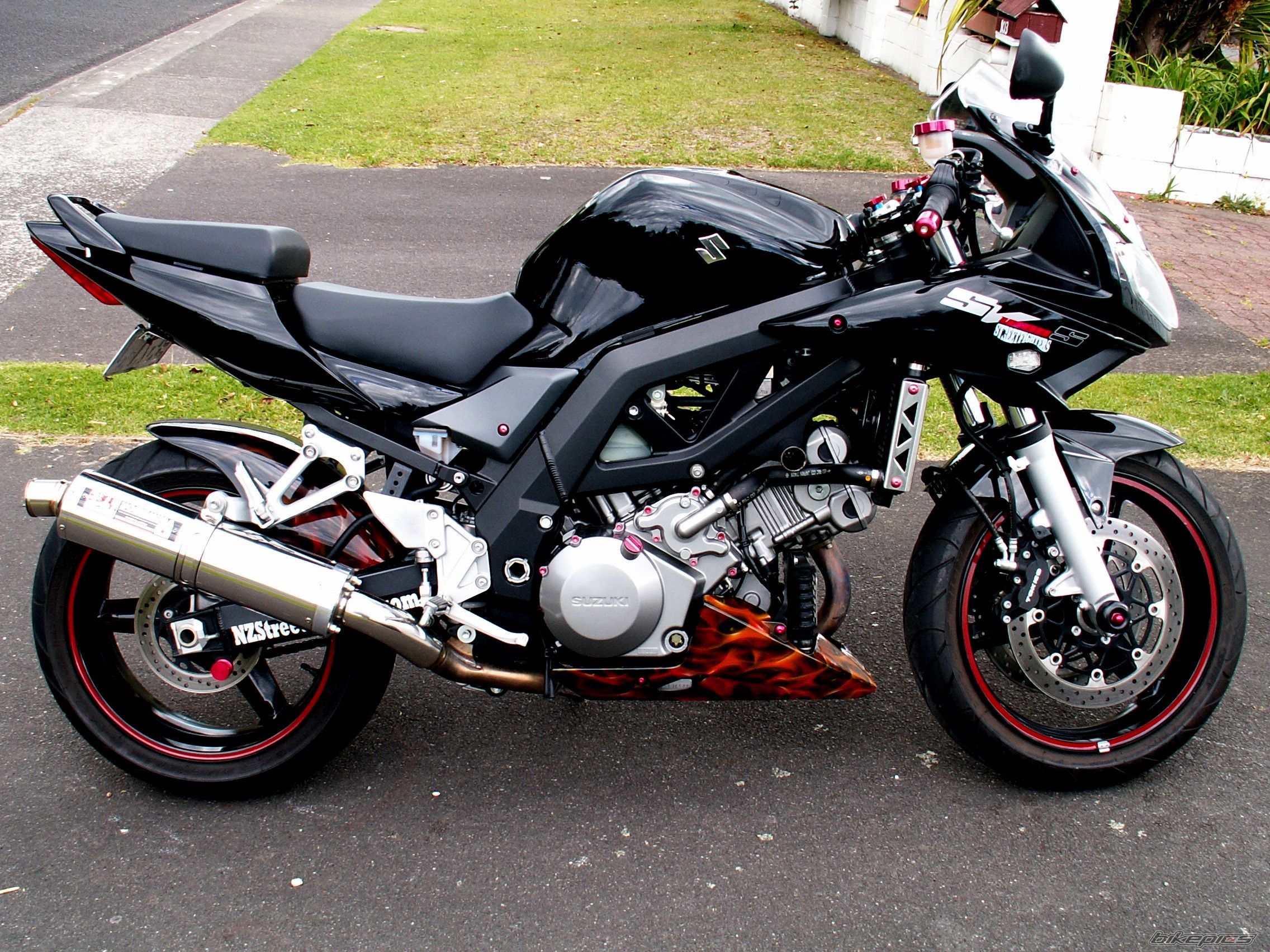 Bike Photo 1487944
