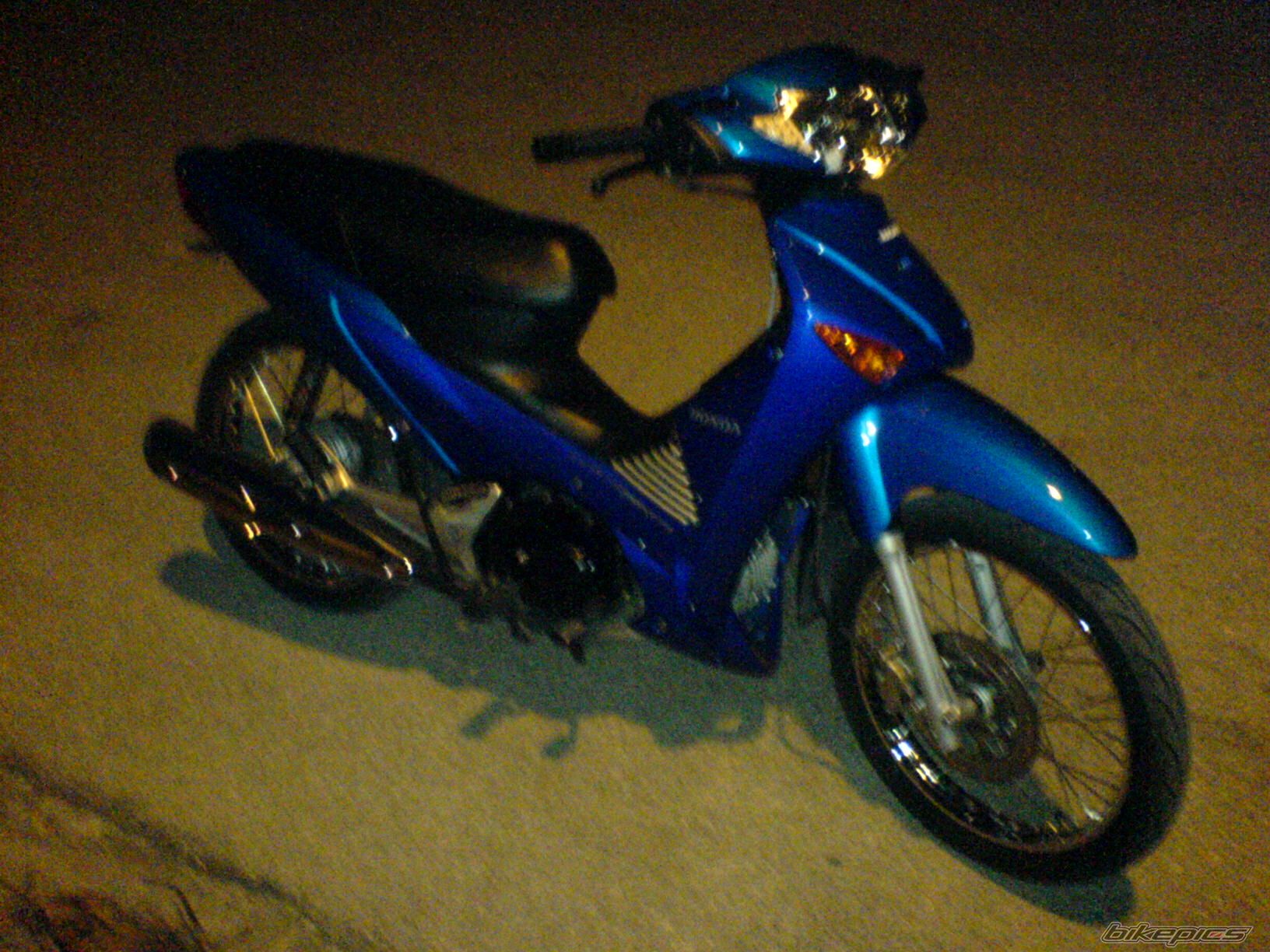 Photo 1488242