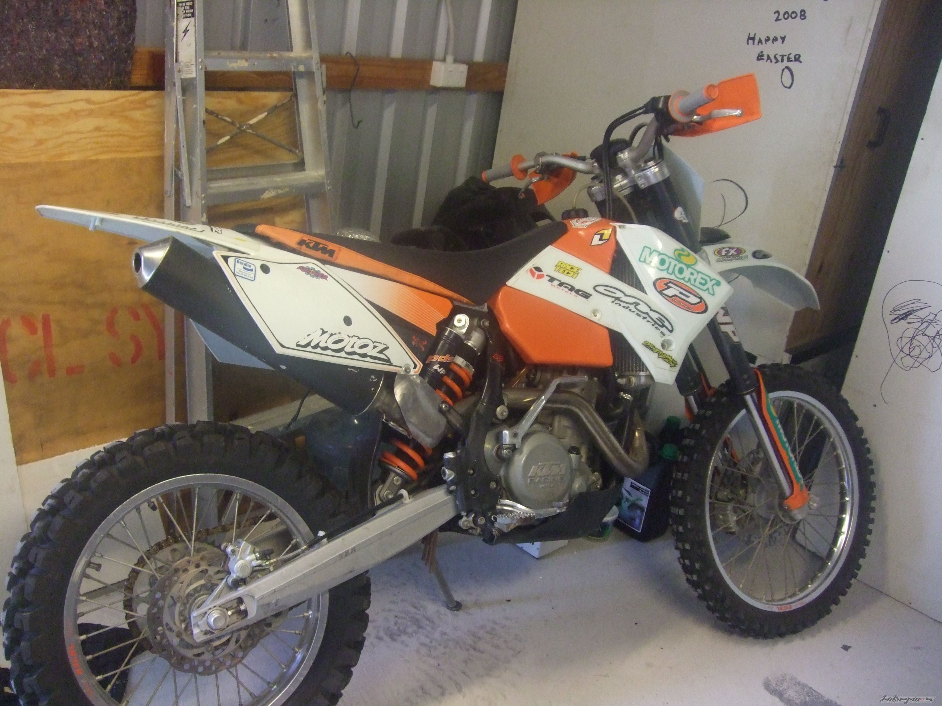 Photo 1488929