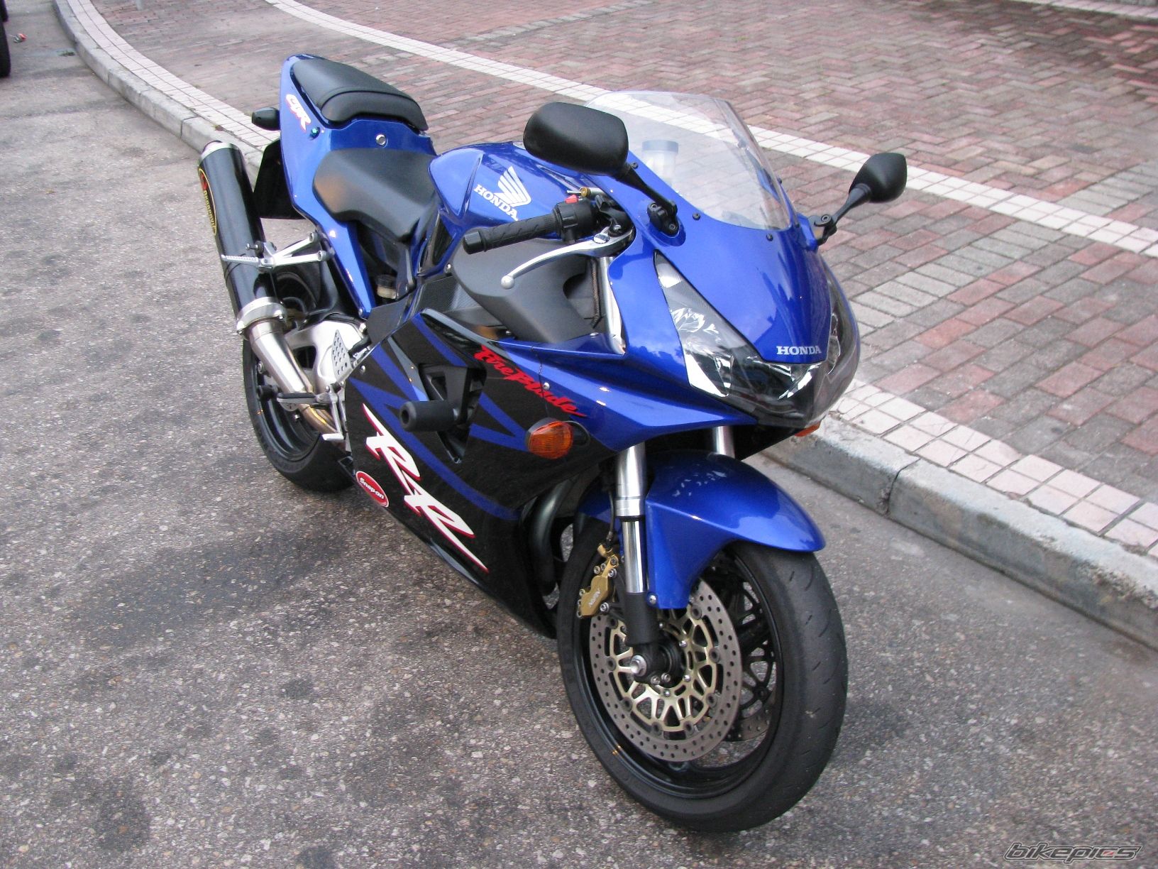 Photo 1489256