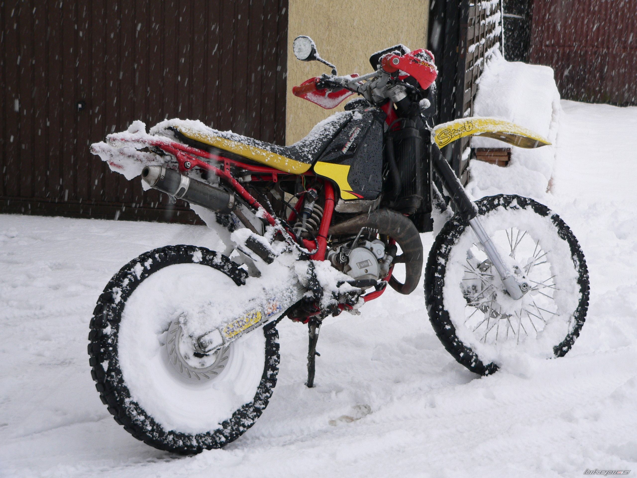 Photo 1489370