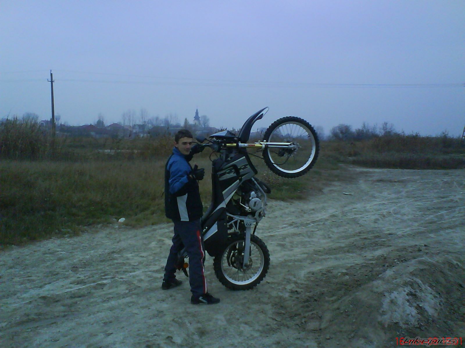Bike Photo 1489460
