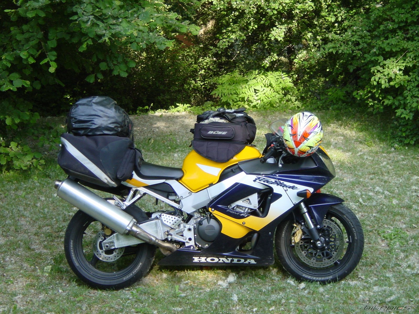 Photo 1489544