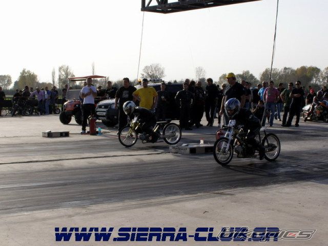 Photo 1489569