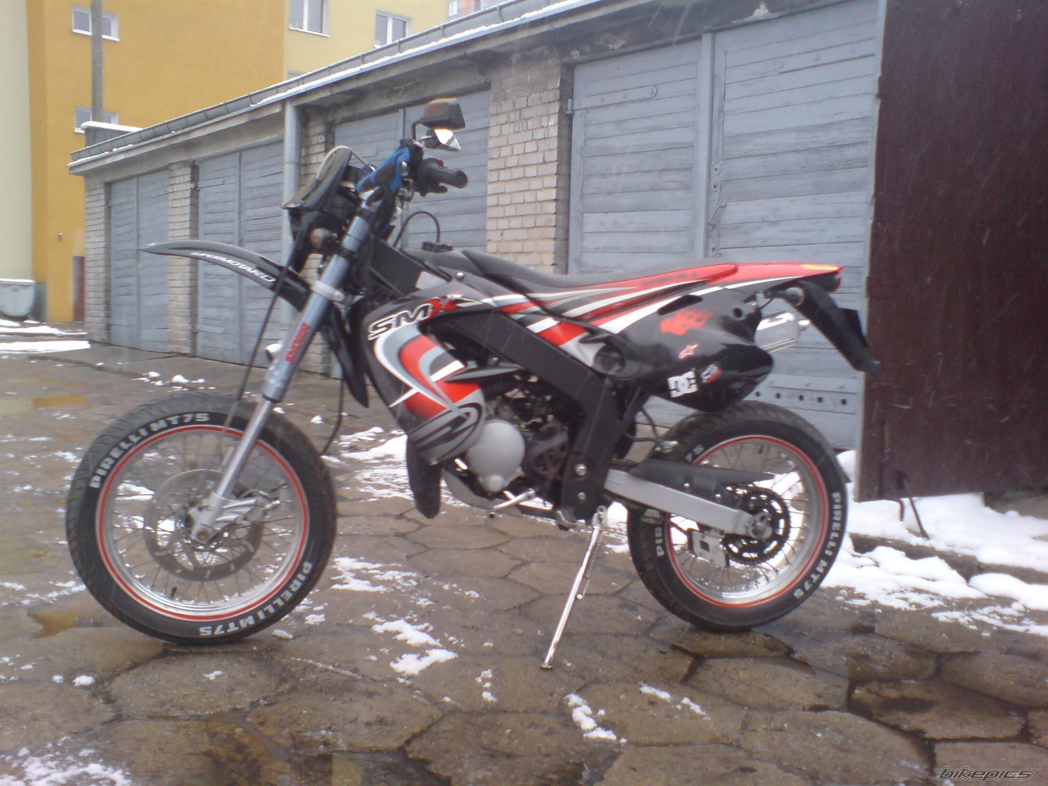 Photo 1489609