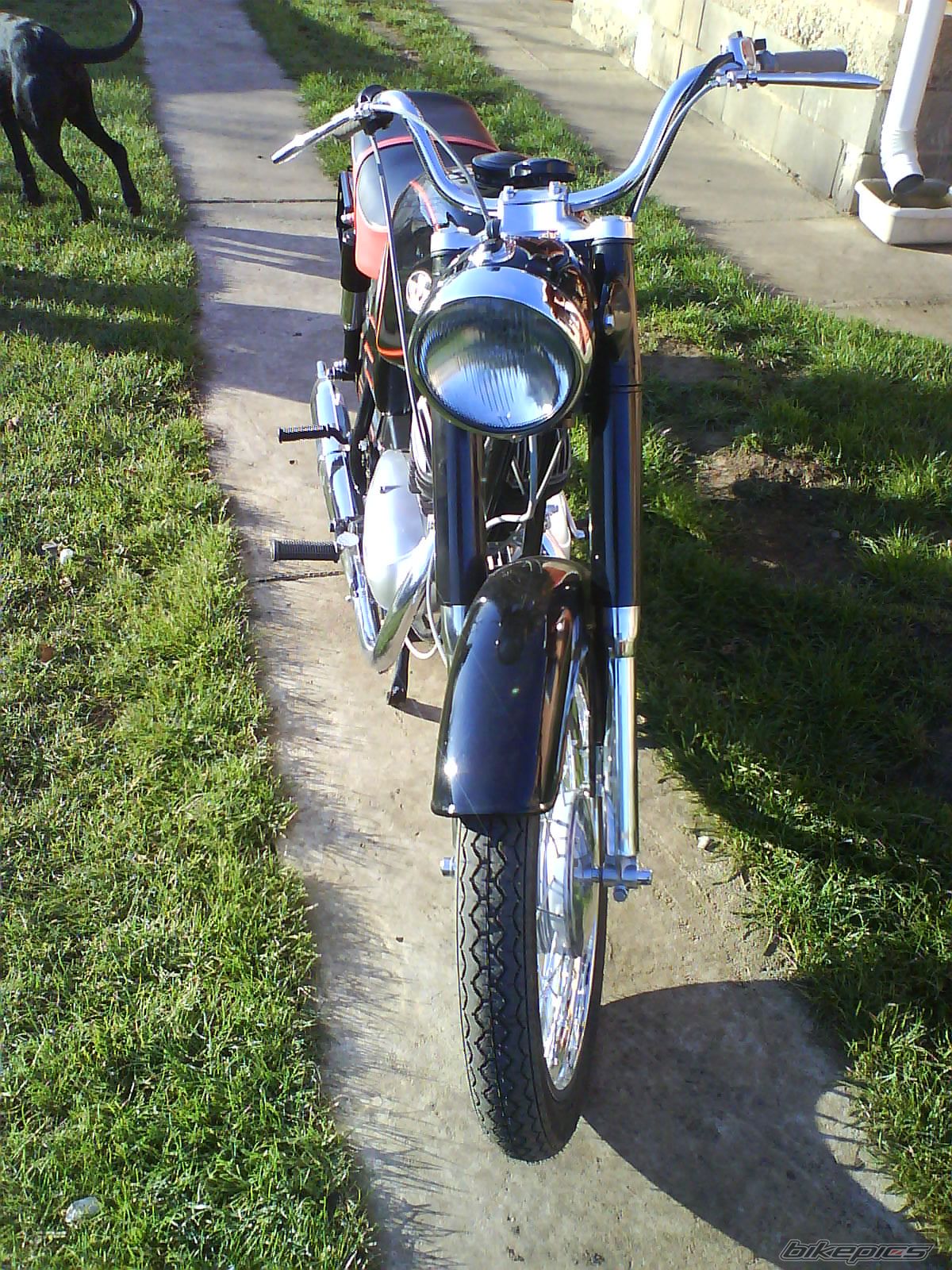 Bike Photo 1489636