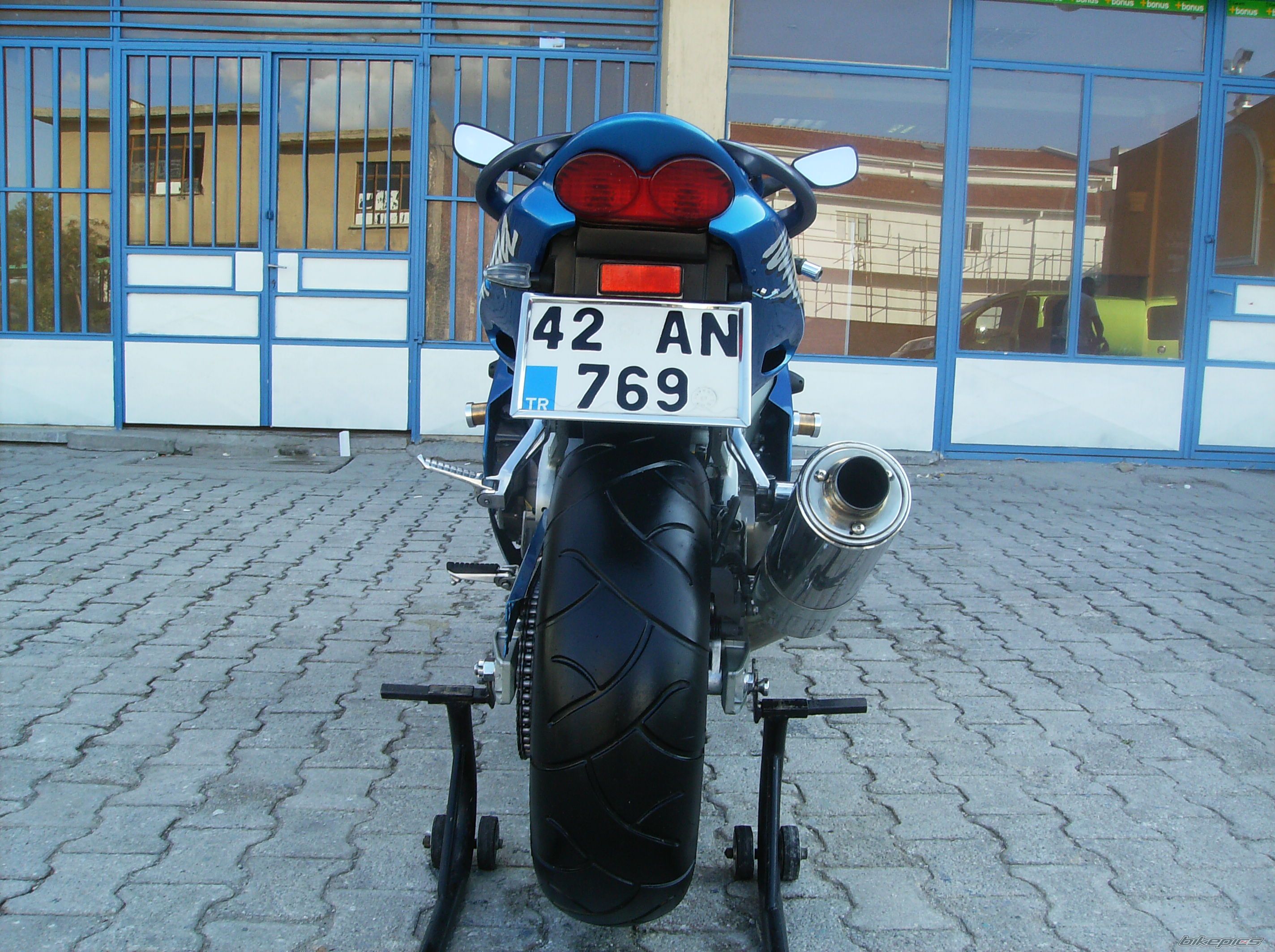Photo 1489937